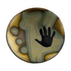 Conquering Fear, Handprint Bowl