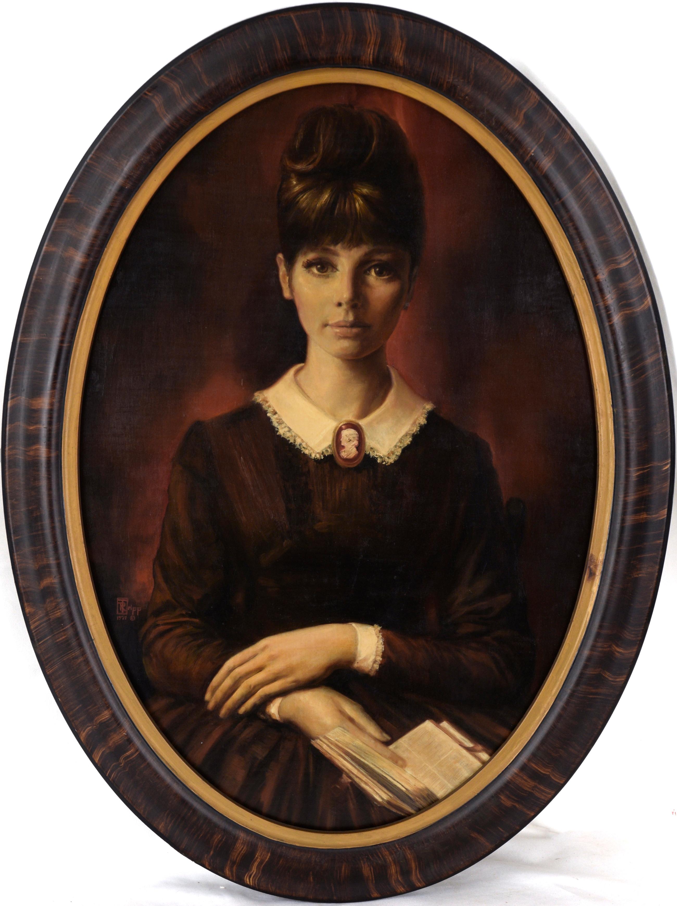 Figurative Painting de Russell Tripp - Retrato de la madre del artista de joven, en óleo sobre tabla