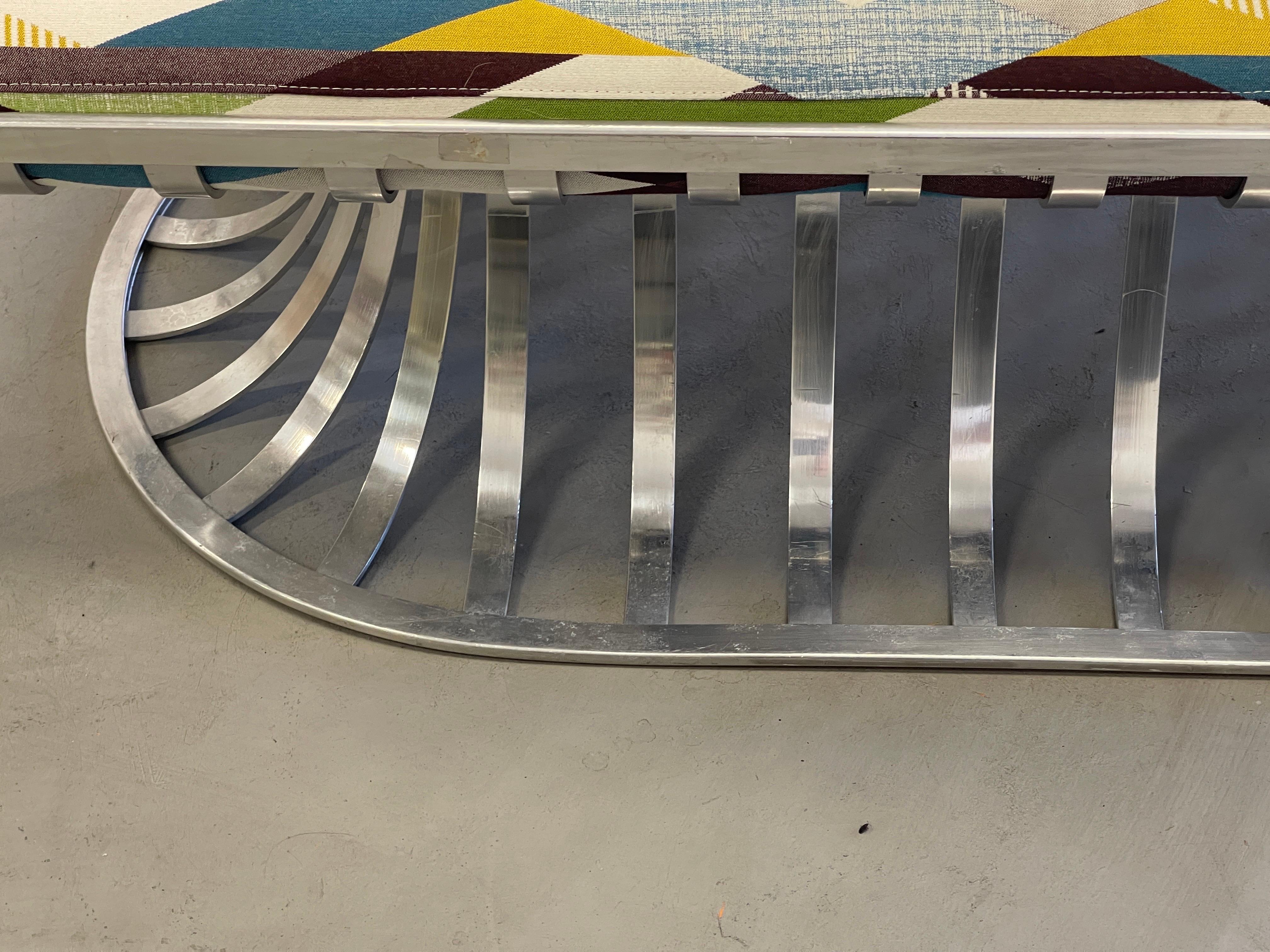 20th Century Russell Woodard Aluminum Chaise Lounge For Sale