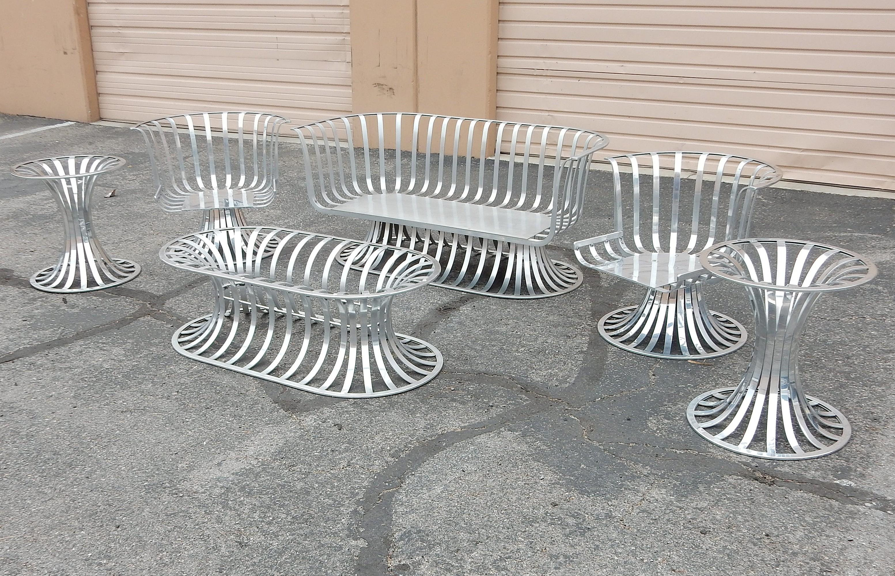 6-teiliges Set von Herbert Saiger Design für Russell Woodard Furniture geschiefertem Aluminium 