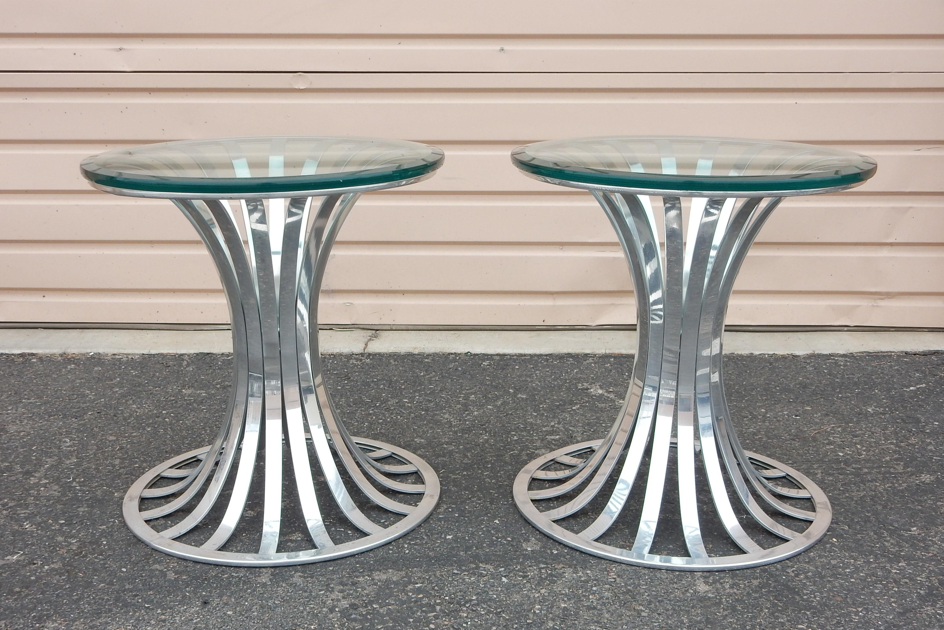 Russell Woodard Aluminium Tulip Patio Möbel Suite 6pc Satz Mid-Century Modern (Moderne der Mitte des Jahrhunderts) im Angebot