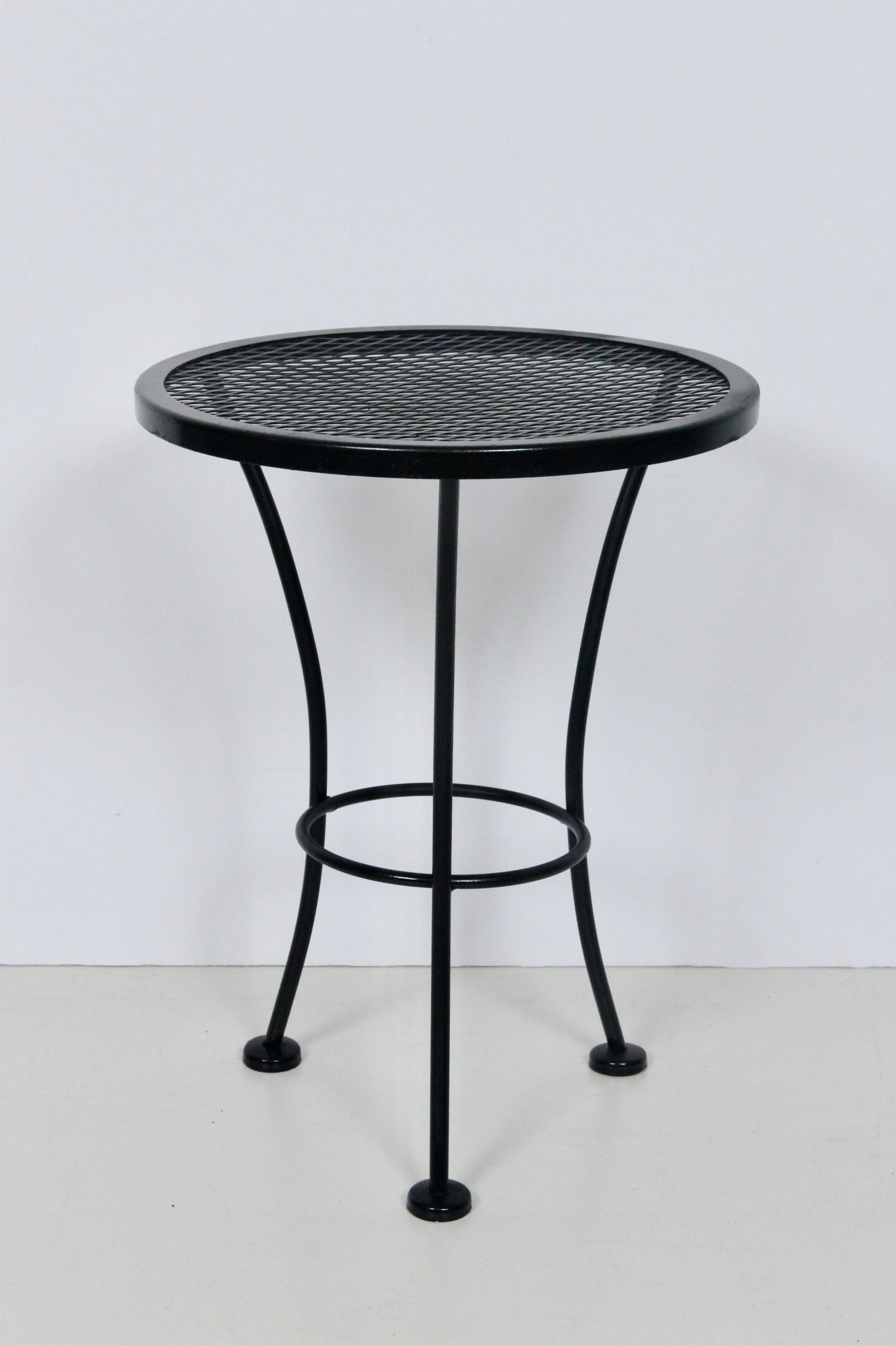 Mid-Century Modern Russell Woodard Circular Black Wire Occasional Tripod Table, 1950's For Sale