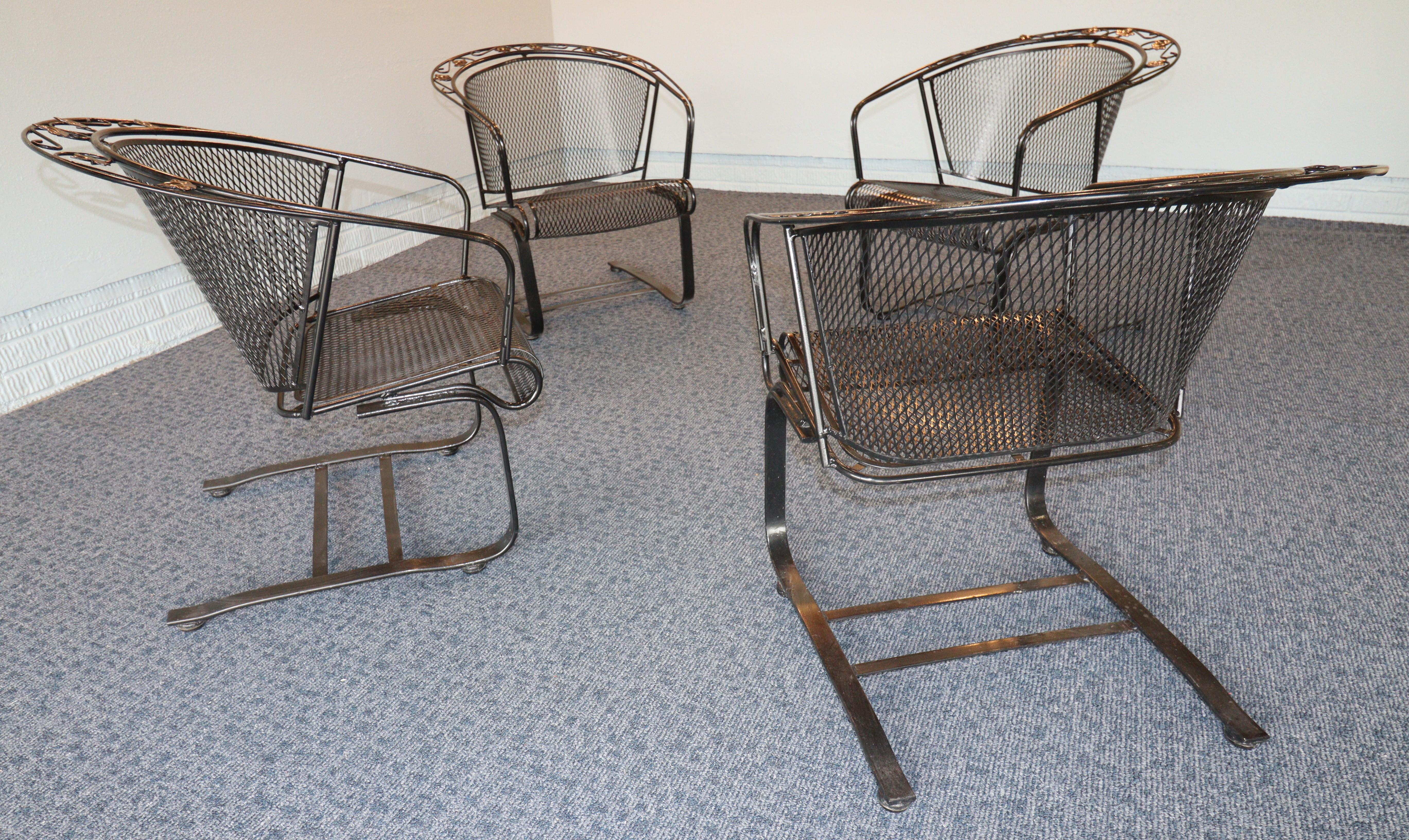 Americano Russell Woodard English Ivy Leaf Wrought Iron Chairs in vendita