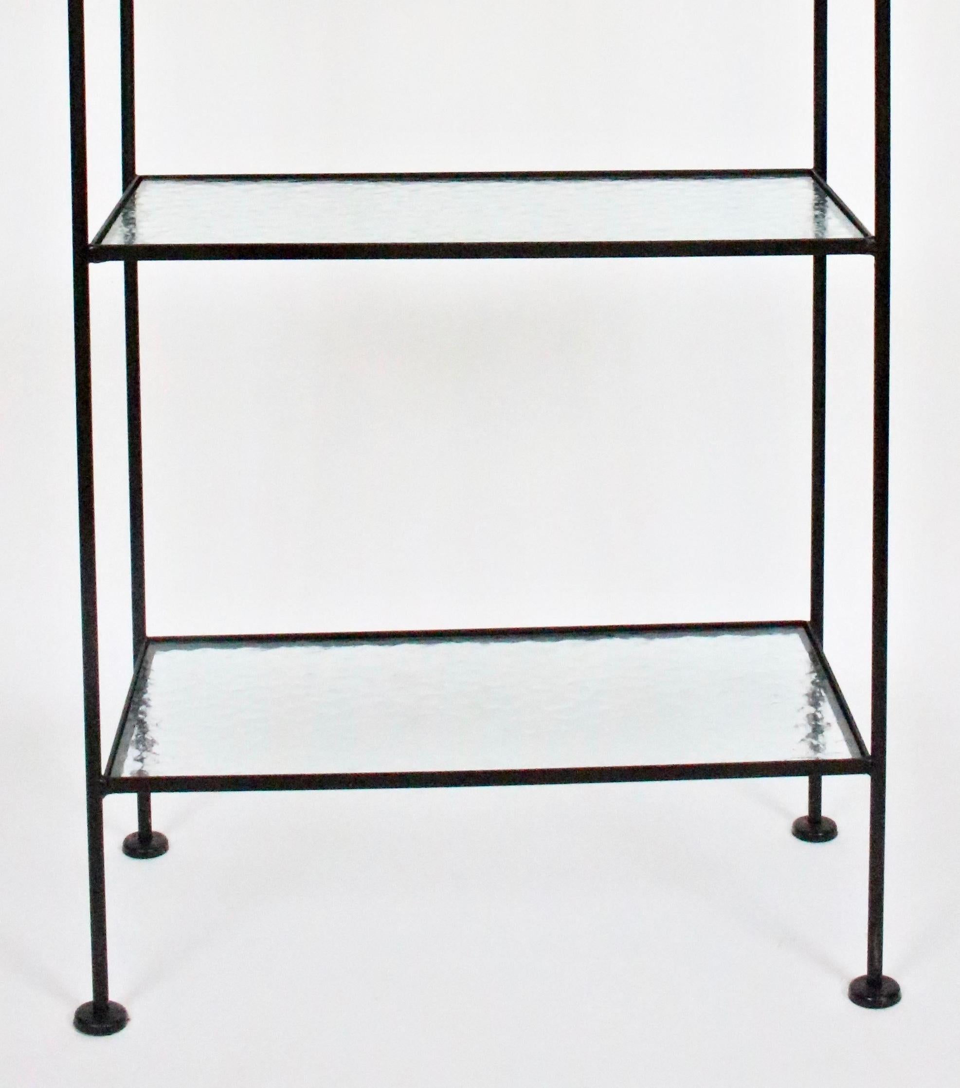 Mid-Century Modern Russell Woodard Black Iron Étagère with Four Water Glass Shelves, 1950s For Sale
