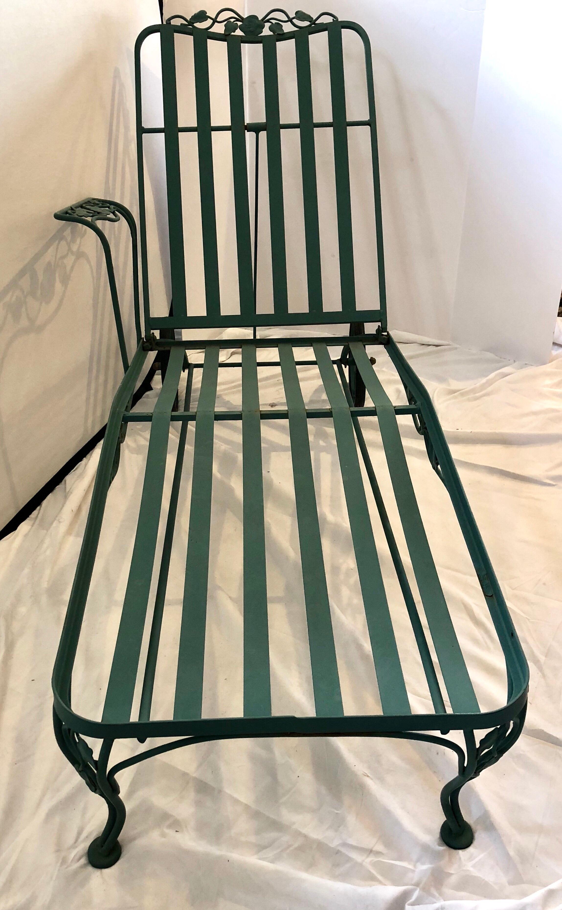 Russell Woodard Green Wrought Iron Chaise Longue Chair and End Tables 5