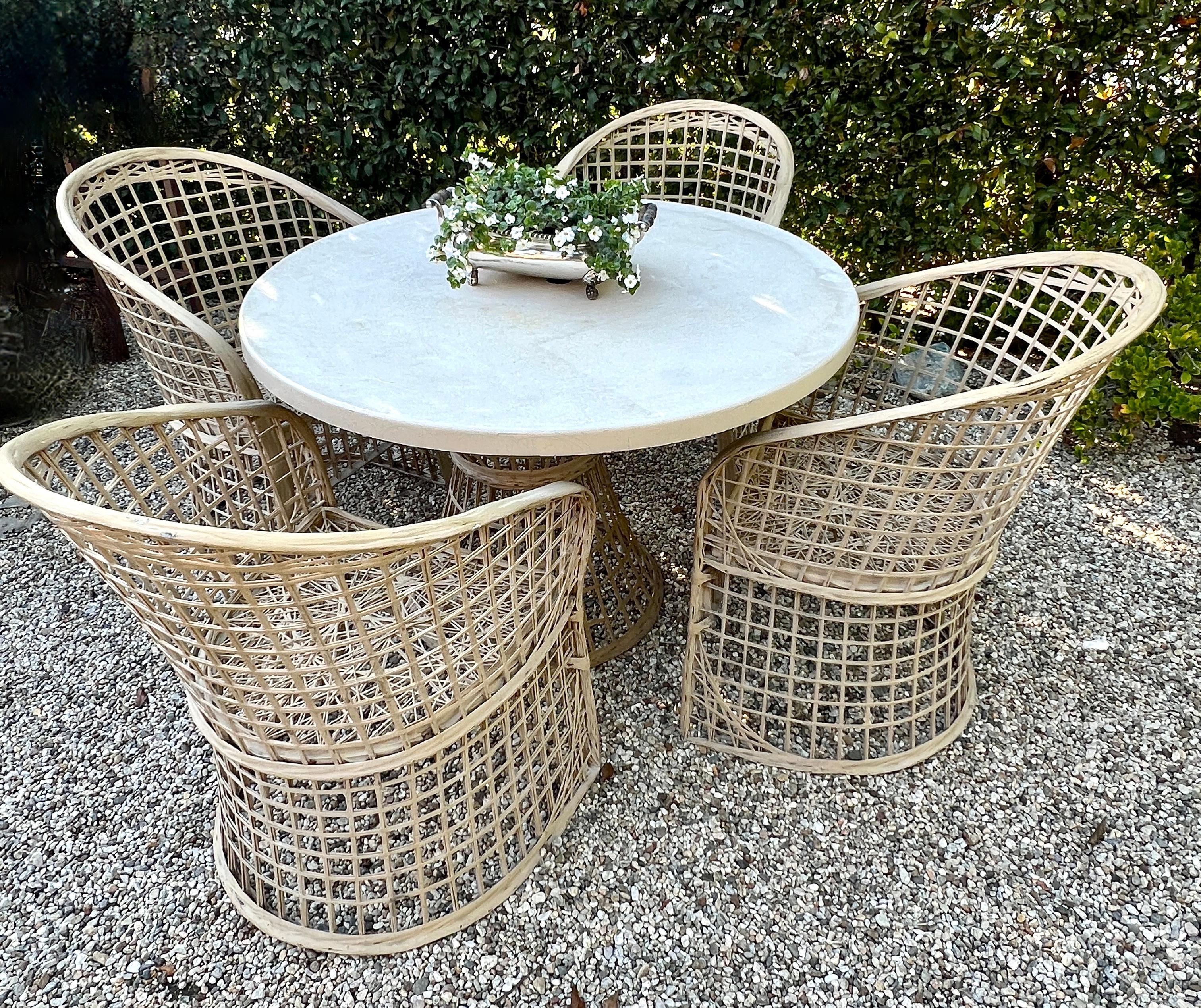 Russell Woodard Mid Century Modern Spun Fiberglass Chairs and Table For Sale 8