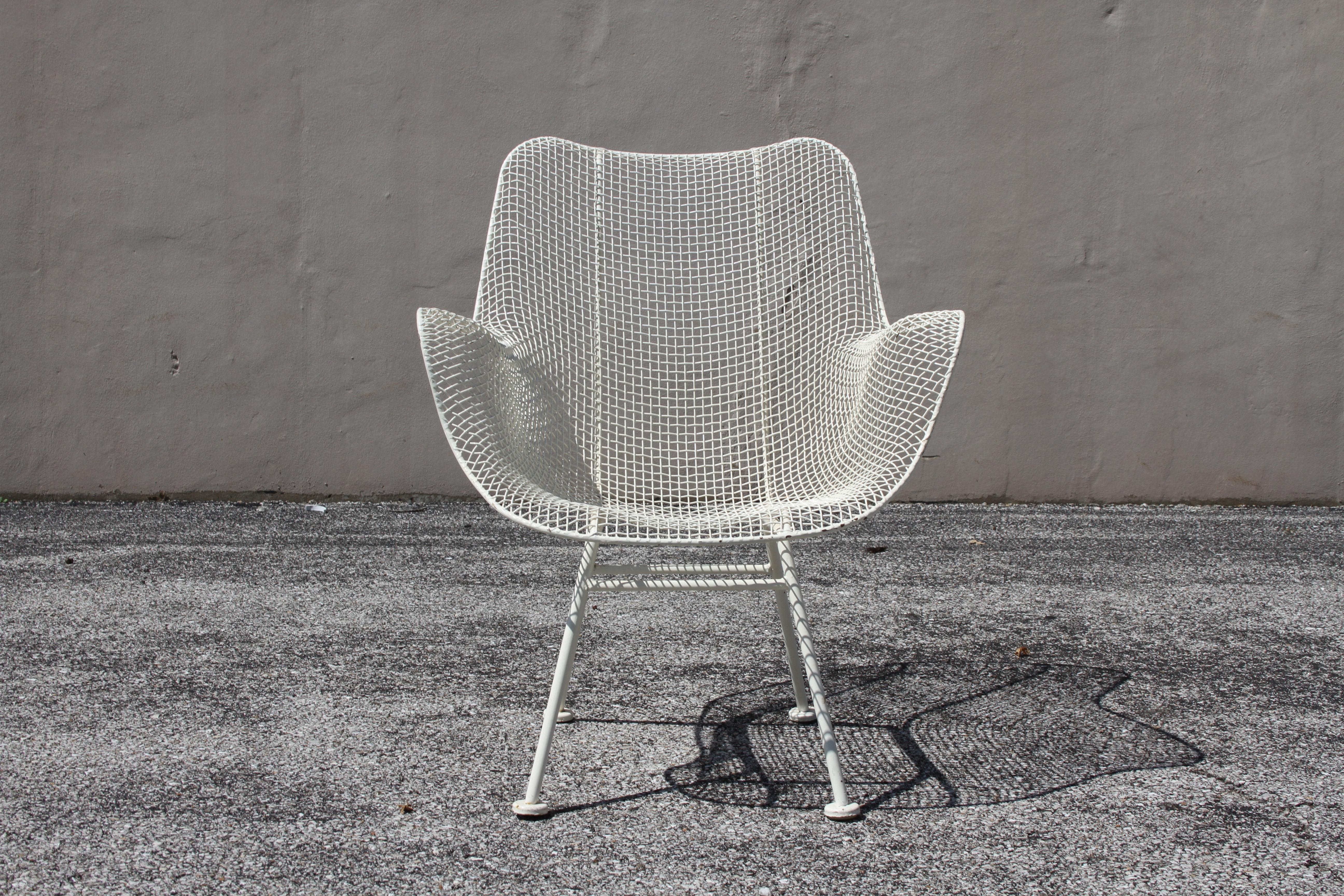 Russell Woodard Mid-Century Modern White Mesh Sculptura High Back Lounge Chair  For Sale 8