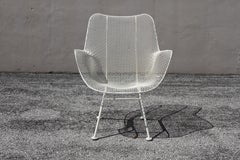 Russell Woodard Mid-Century Modern White Mesh Sculptura High Back Lounge Chair