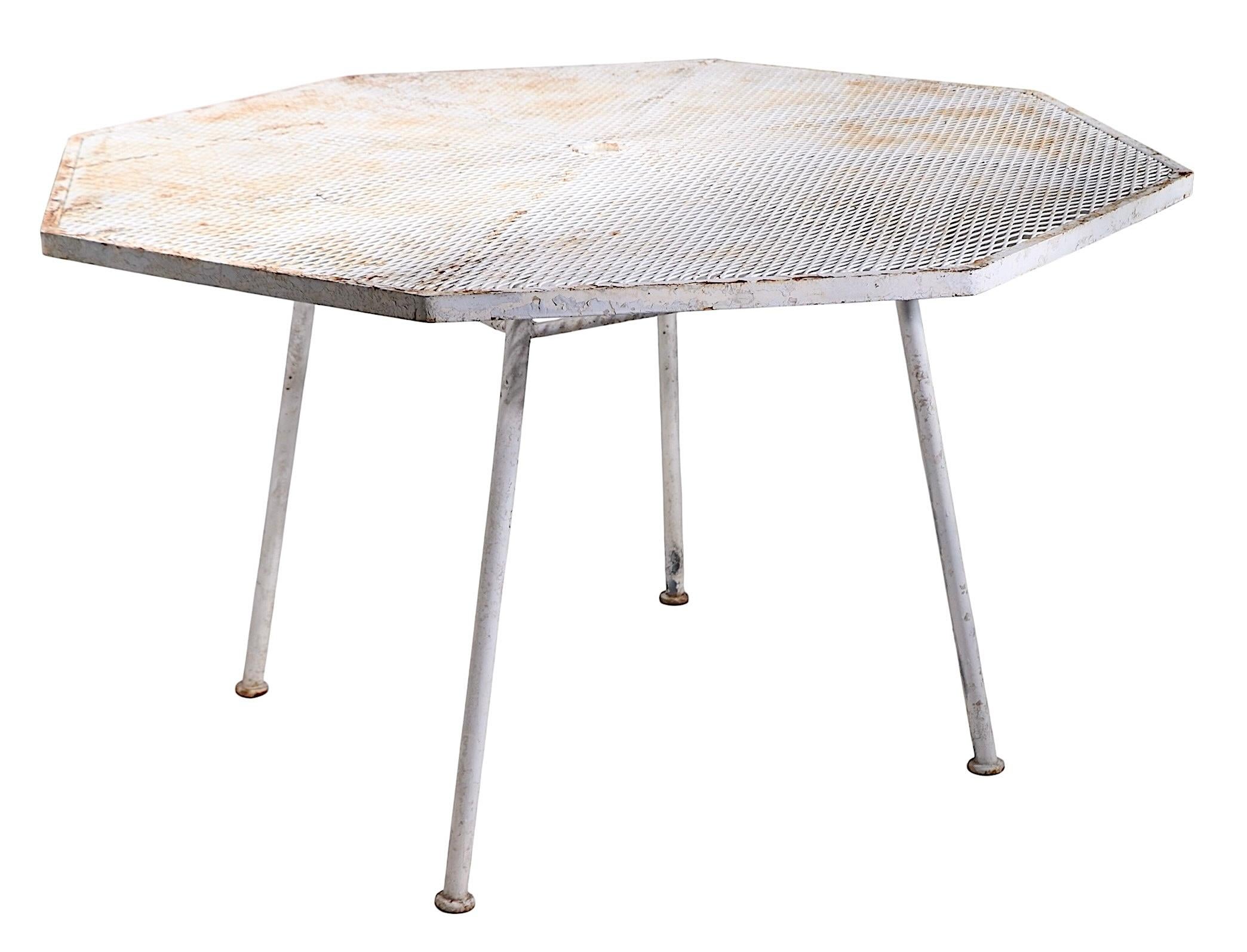 Russell Woodard Achteckiger Sculptura Esstisch c 1950's im Zustand „Gut“ im Angebot in New York, NY