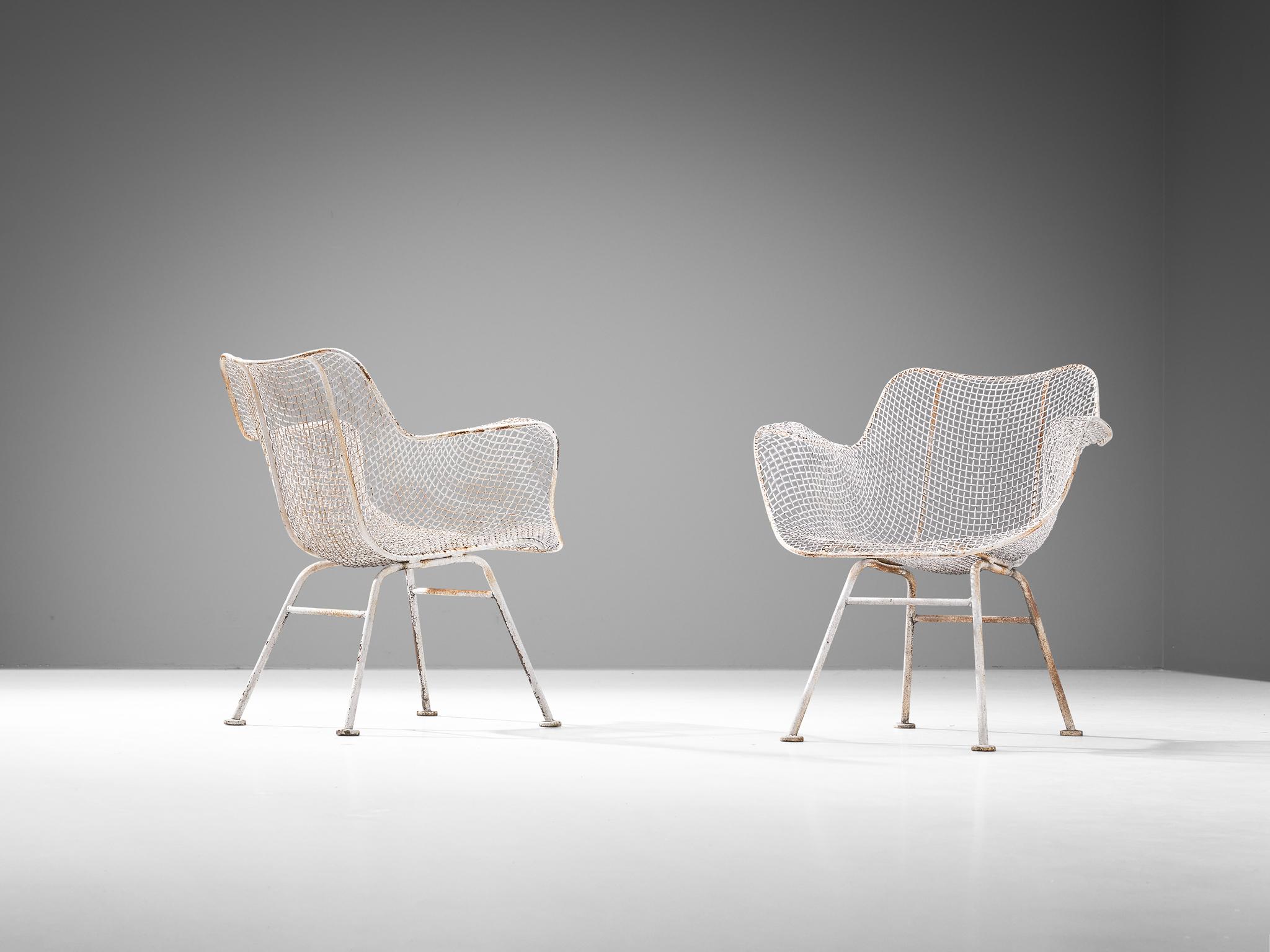 Russell Woodard Pair of White 'Sculptura' Patio Chairs For Sale 1