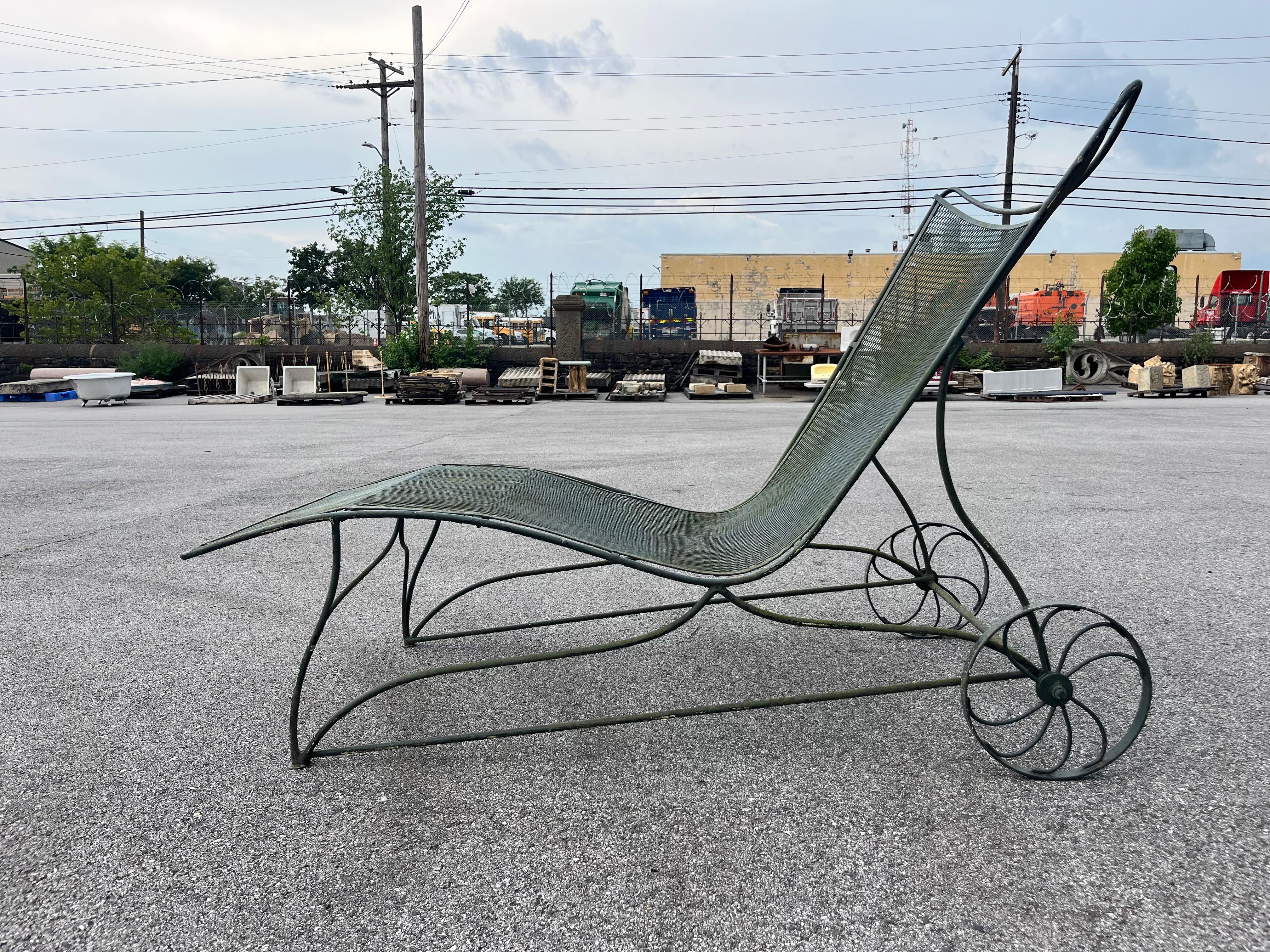 Russell Woodard  Chaise longue sobre ruedas en Bueno estado para la venta en Baltimore, MD