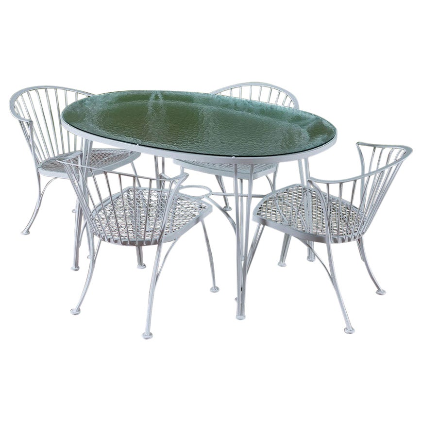 Russell Woodard Pinecrest Patio Dining Set