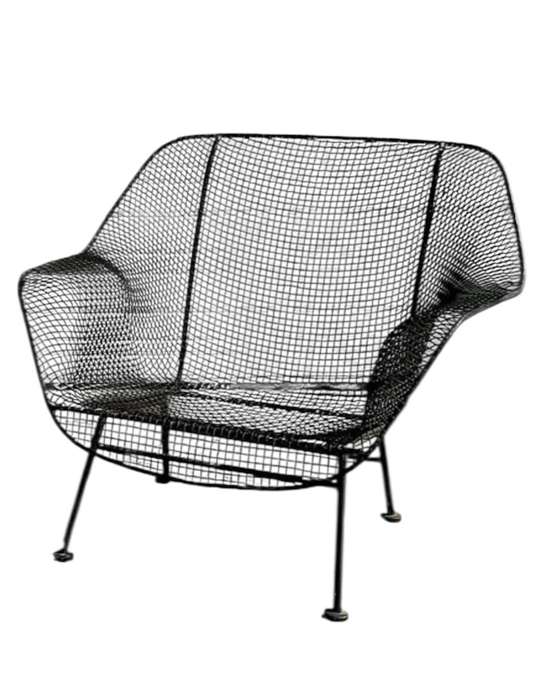 Russell Woodard Sculptra Lounge Stuhl (Gemalt) im Angebot
