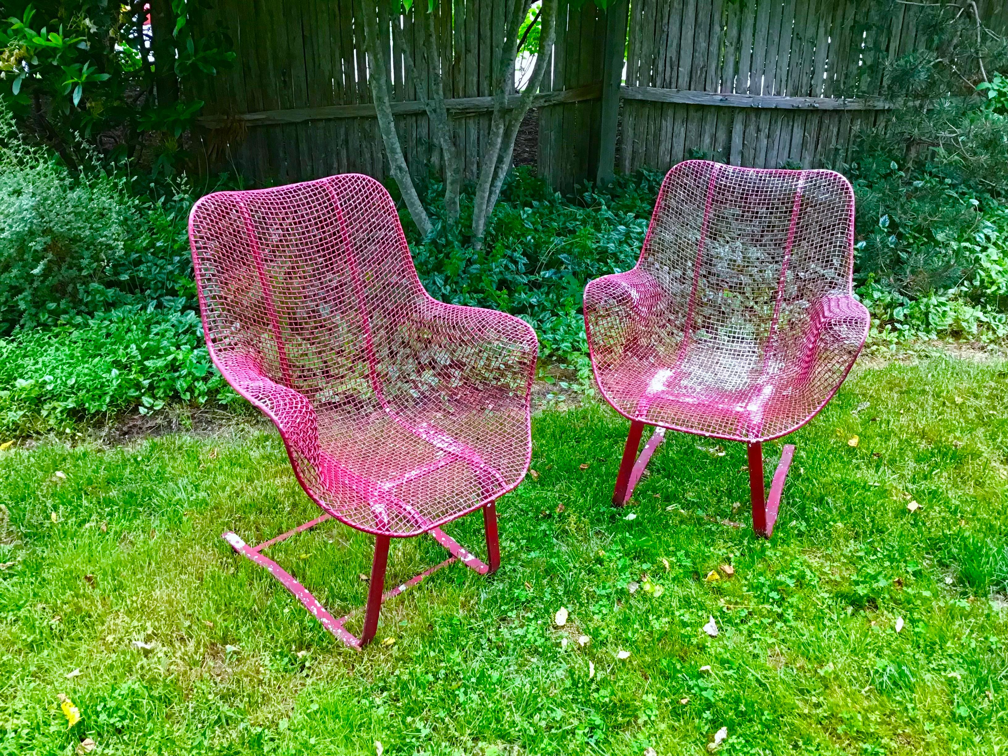 Mid-Century Modern Russell Woodard Sculptura Arm Chairs Mid Century Bounce Lounge Patio Chairs Pair