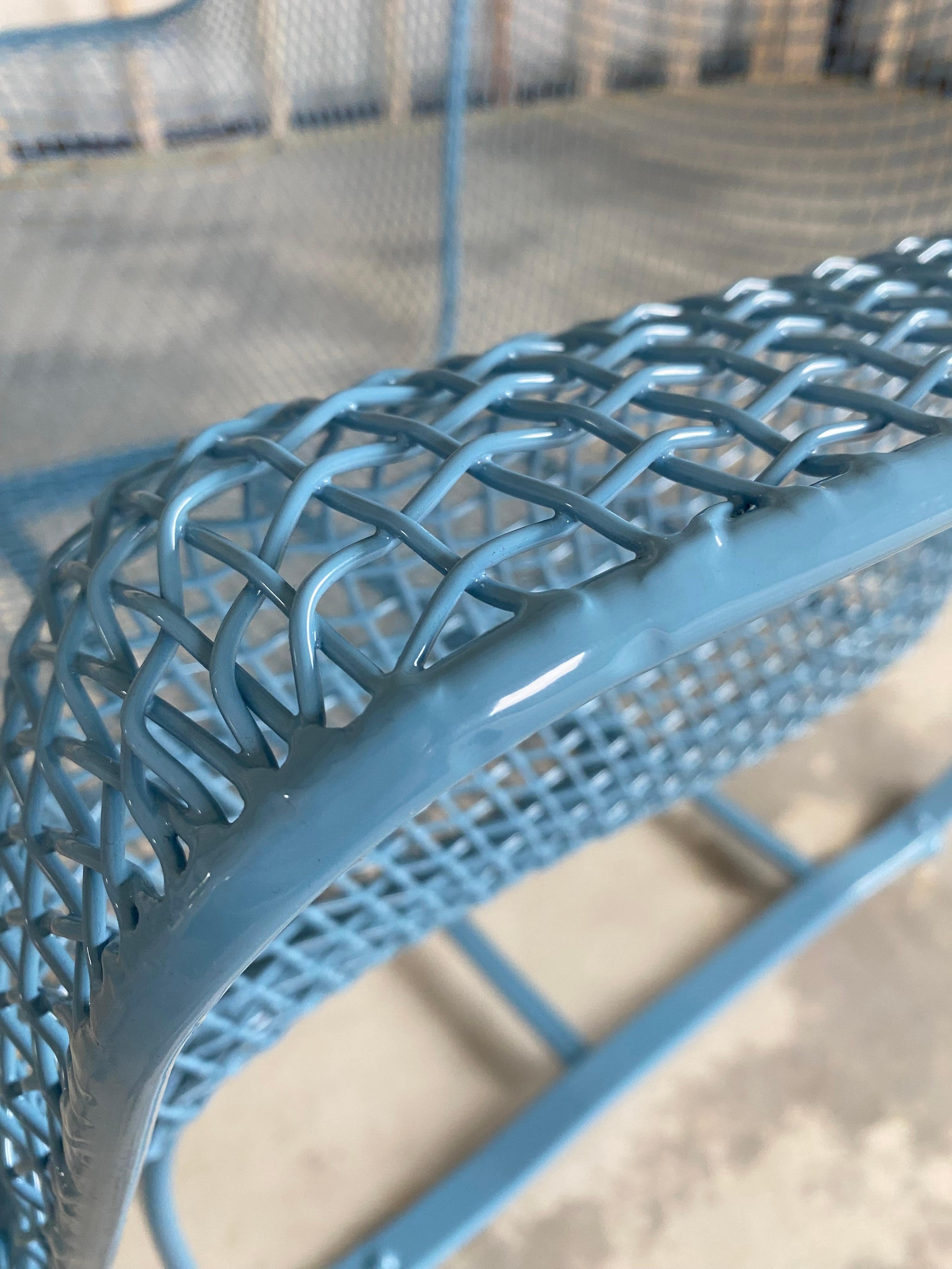 Fauteuil Russell Woodard Sculptura bleu céruléen et chaise «ringer » en porte-à-faux en vente 10