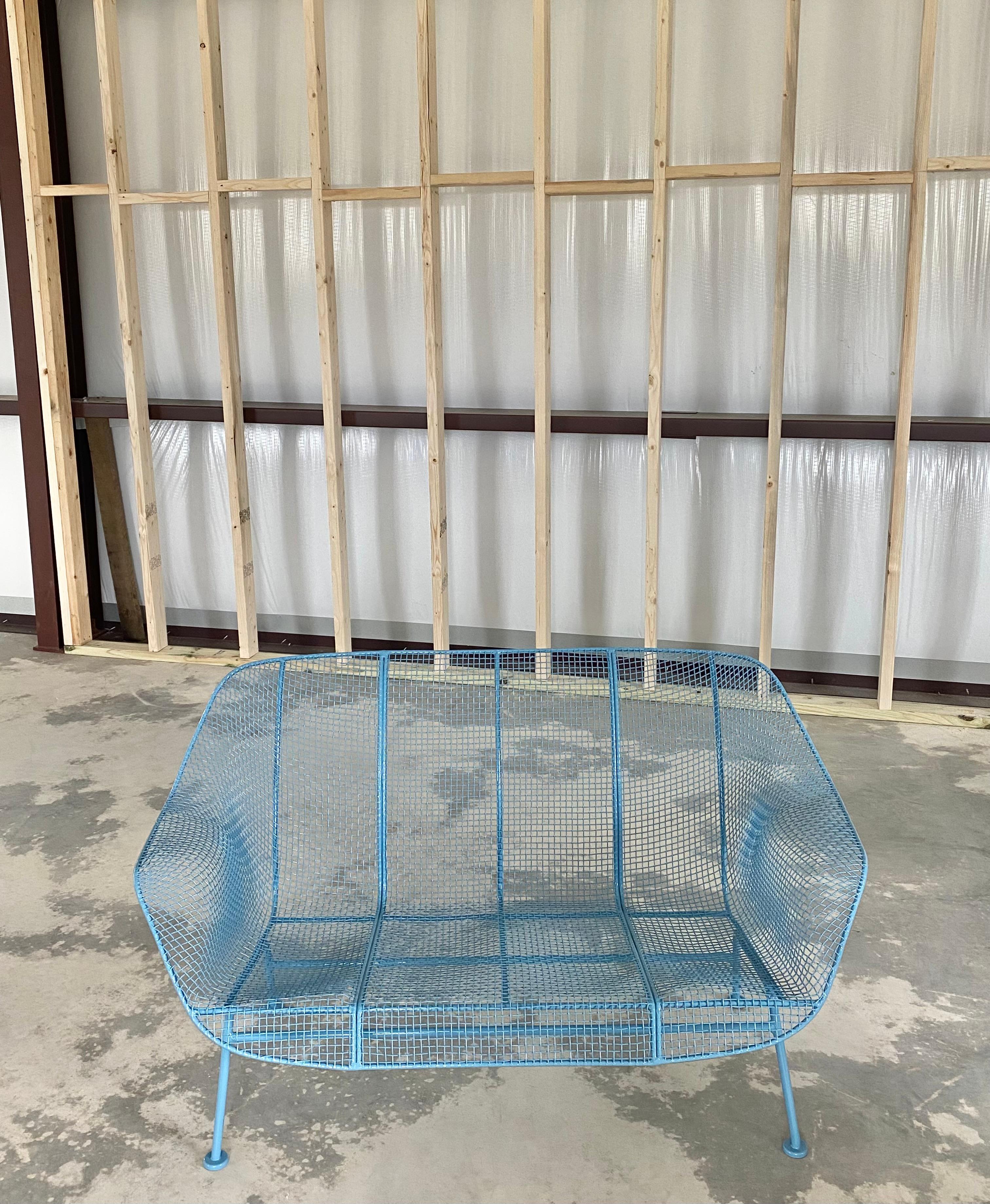 Fauteuil Russell Woodard Sculptura bleu céruléen et chaise «ringer » en porte-à-faux Bon état - En vente à Round Top, TX