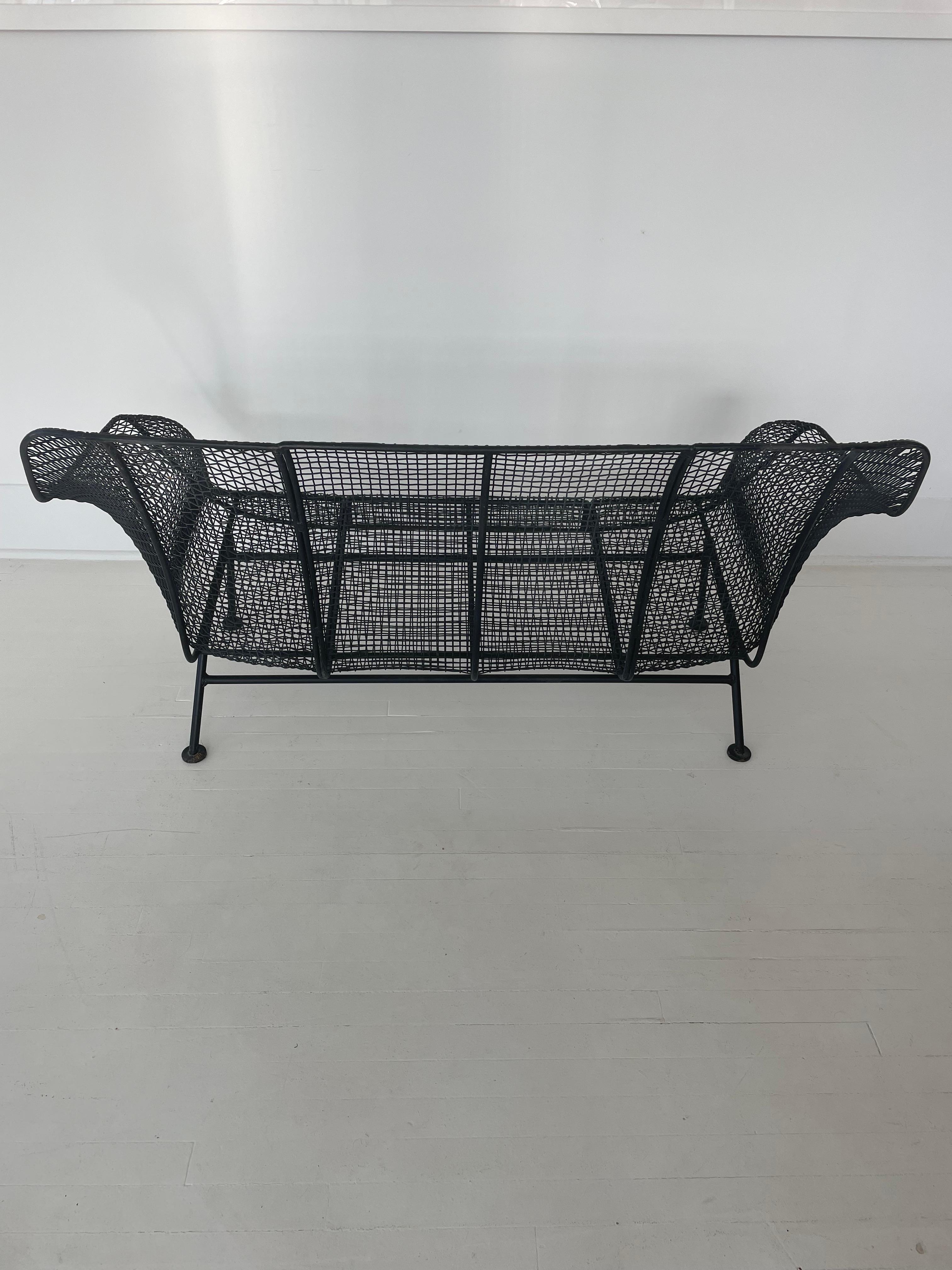 Loveseat/Settee Sculptura Russell Woodard 3