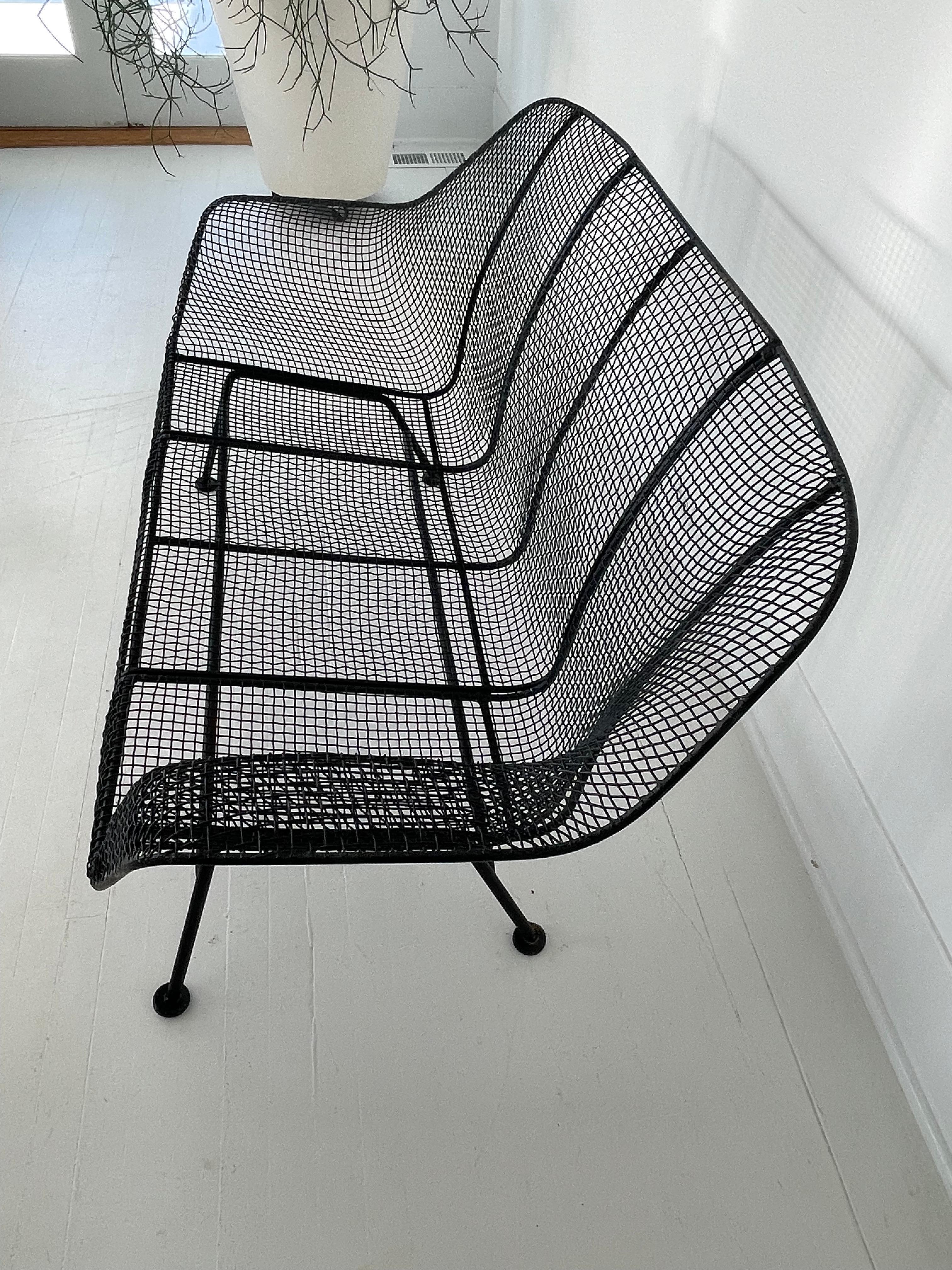 Loveseat/Settee Sculptura Russell Woodard 4
