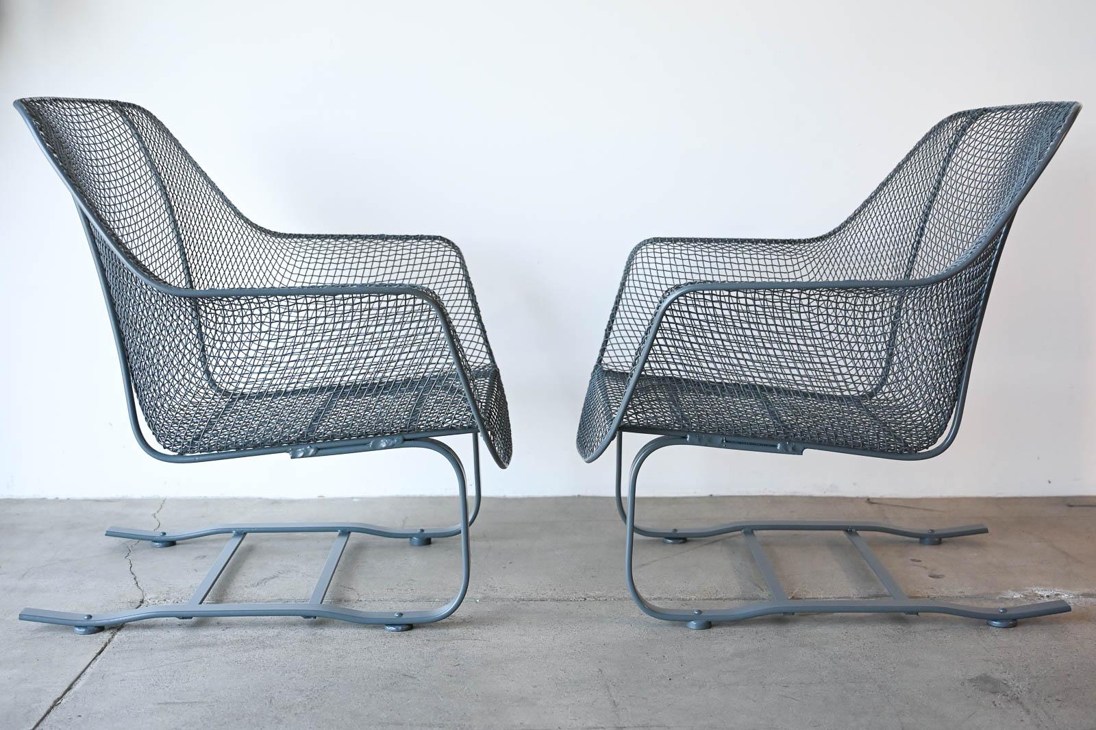 Russell Woodard Sculptura Springer Lounge Chairs, ca. 1950 For Sale 2