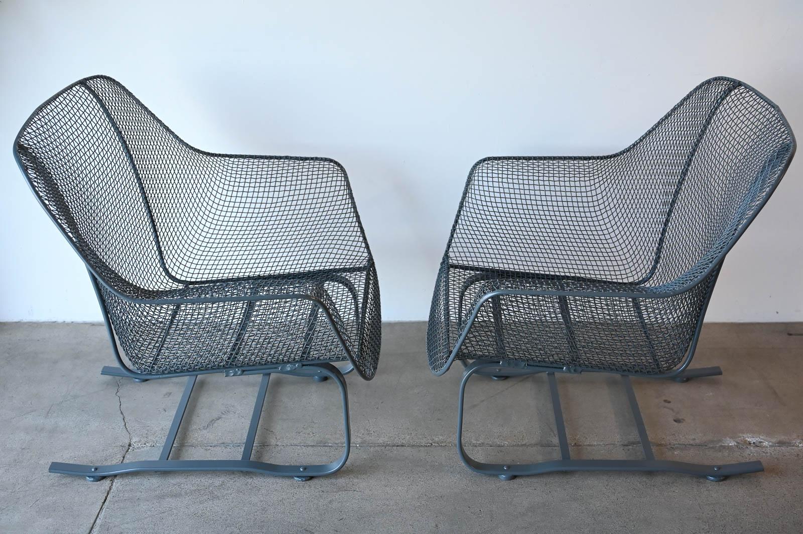 Russell Woodard Sculptura Springer Lounge Chairs, ca. 1950 For Sale 1
