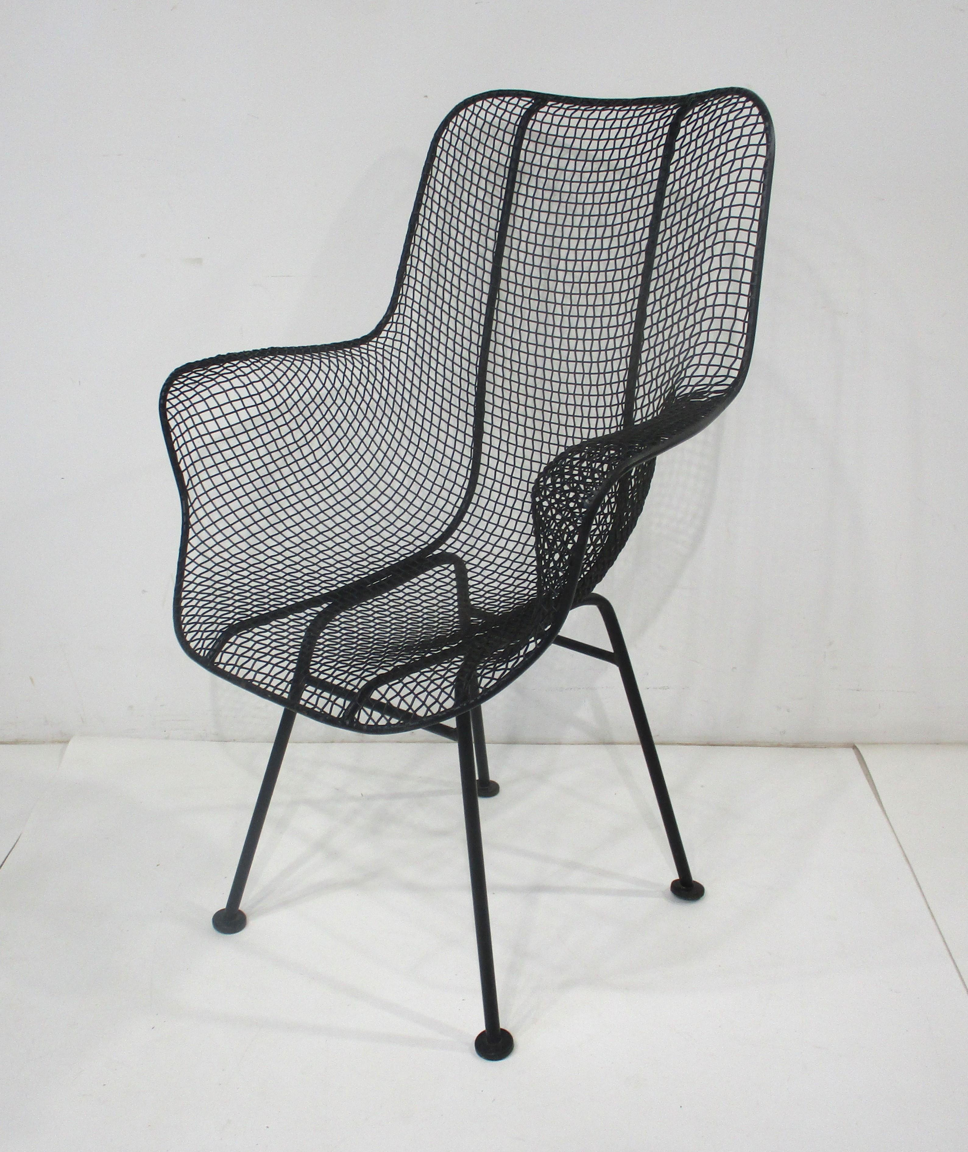 Metal Russell Woodard Sculptura Wire Armchair in the Style of Eames (B) For Sale