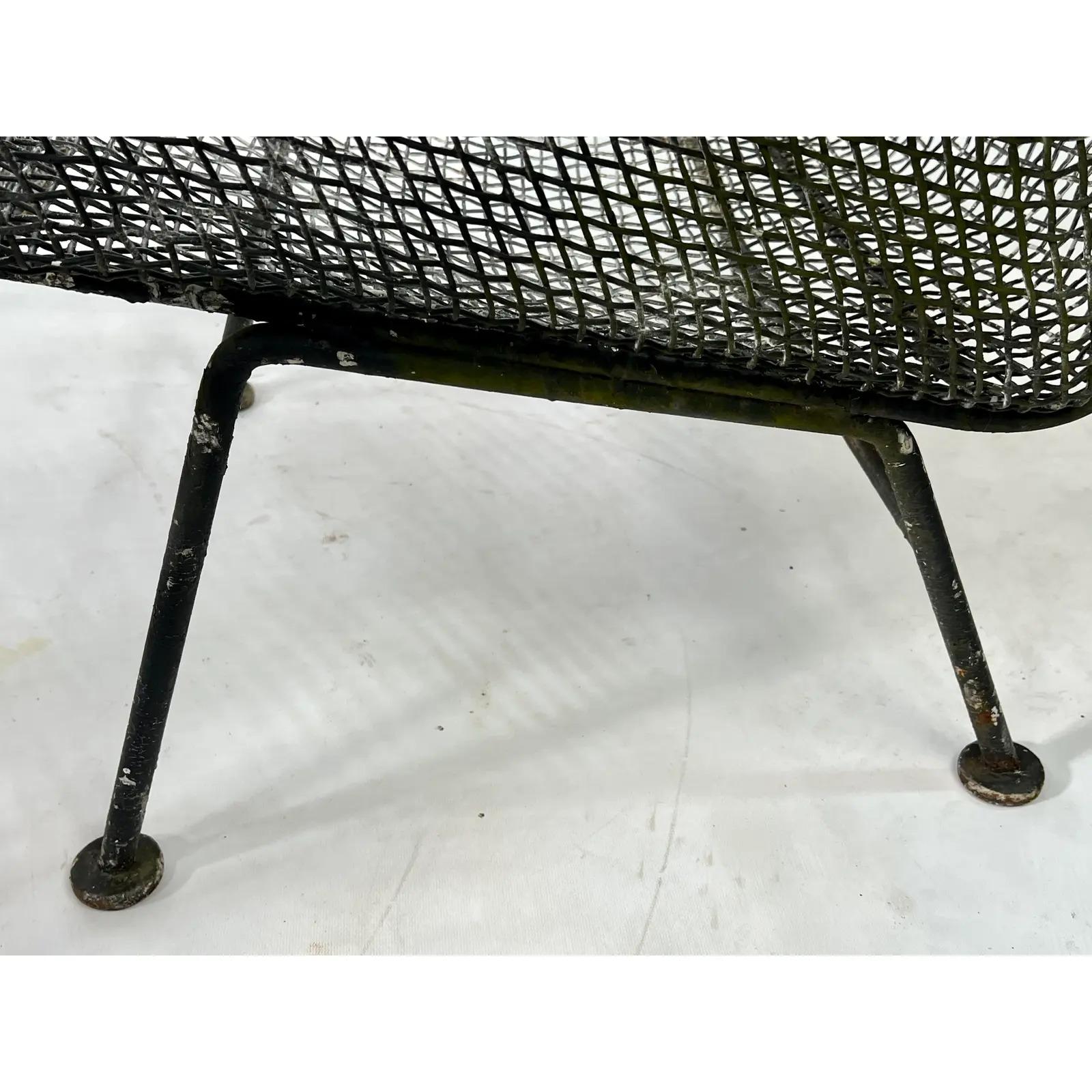 Russell Woodard Sculptura Wrought Iron Lounge Chairs, a Pair For Sale 3