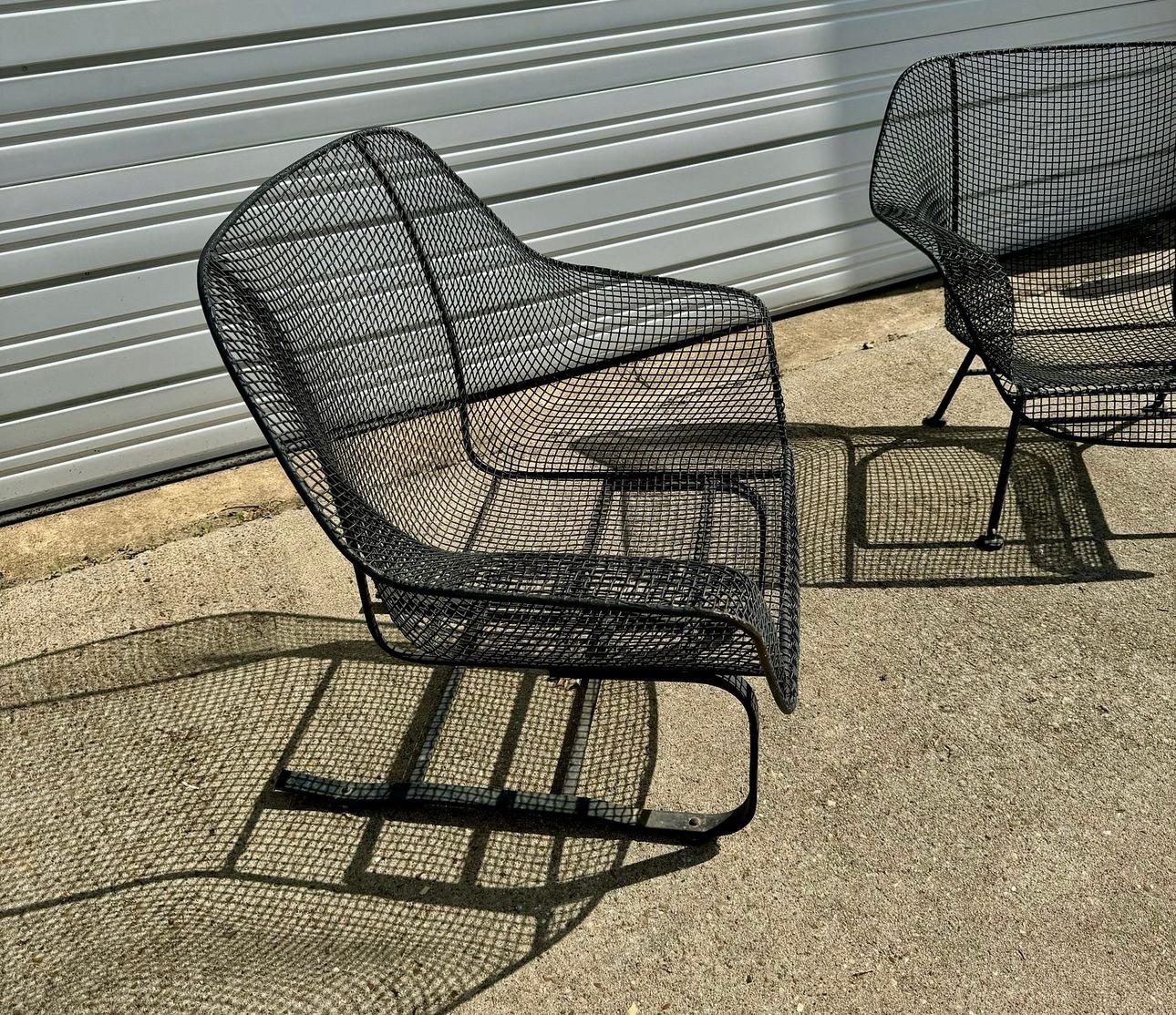American Russell Woodard Sculptura Wrought Iron Lounge Chairs, a Pair For Sale