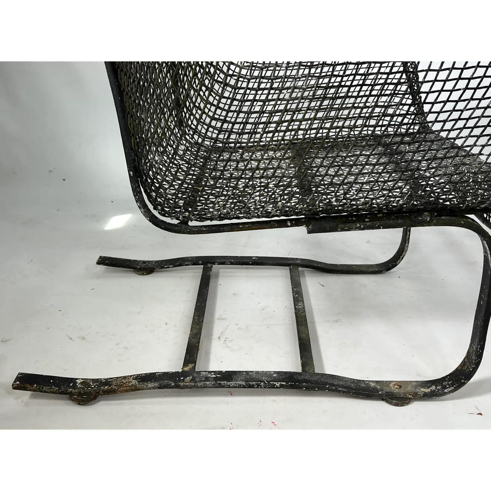Paire de fauteuils de salon en fer forgé Sculptura de Russell Woodard Bon état - En vente à Esperance, NY