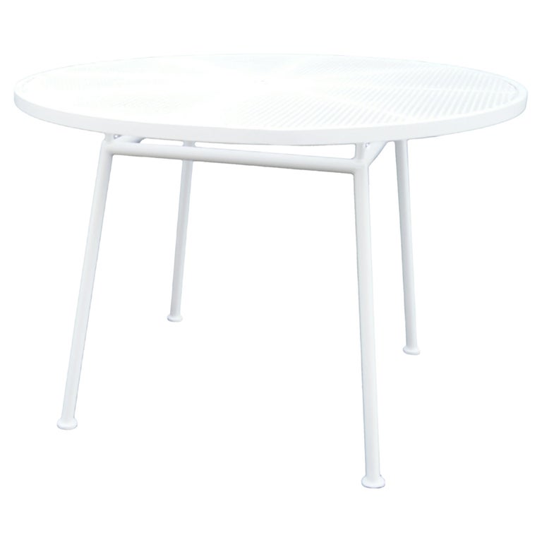 Russell Woodard Sculptura Wrought Iron Round Dining Table Mid Century