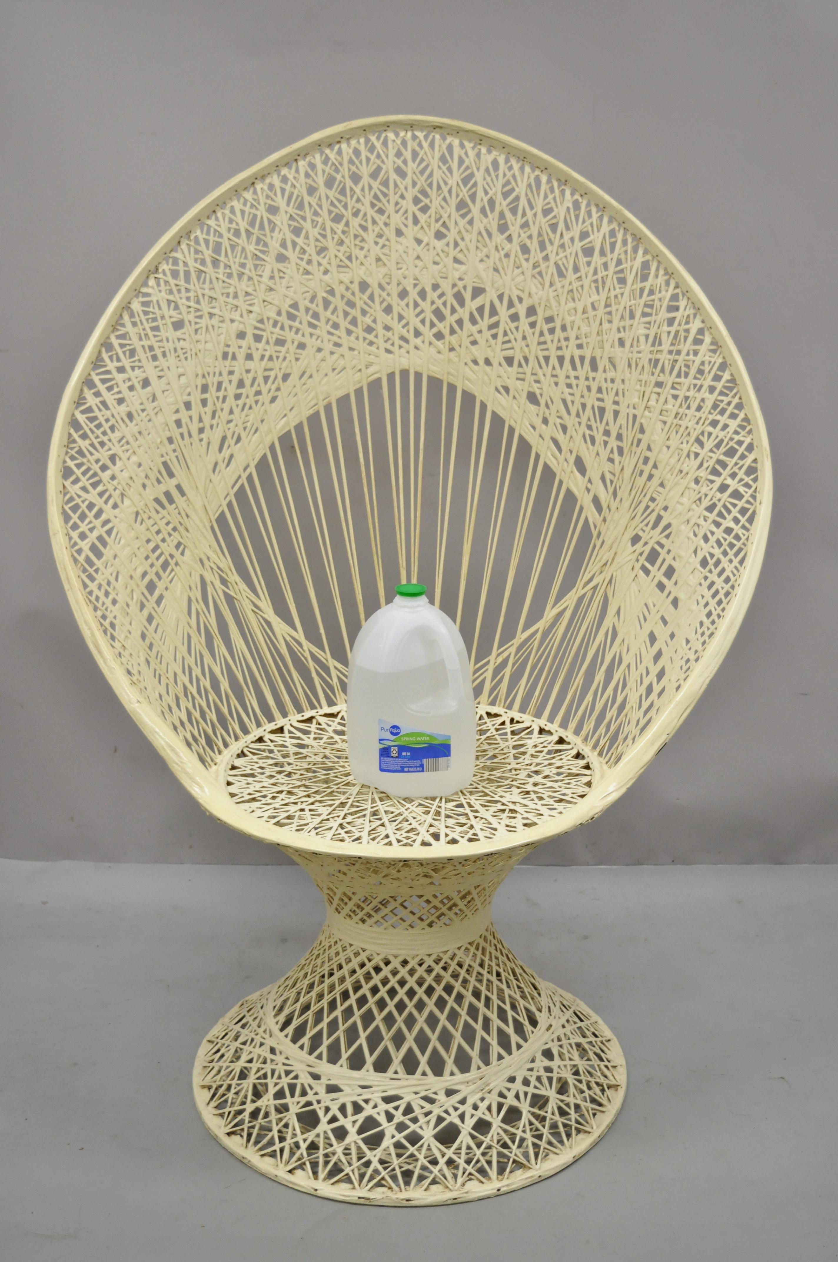 russell woodard spun fiberglass chairs
