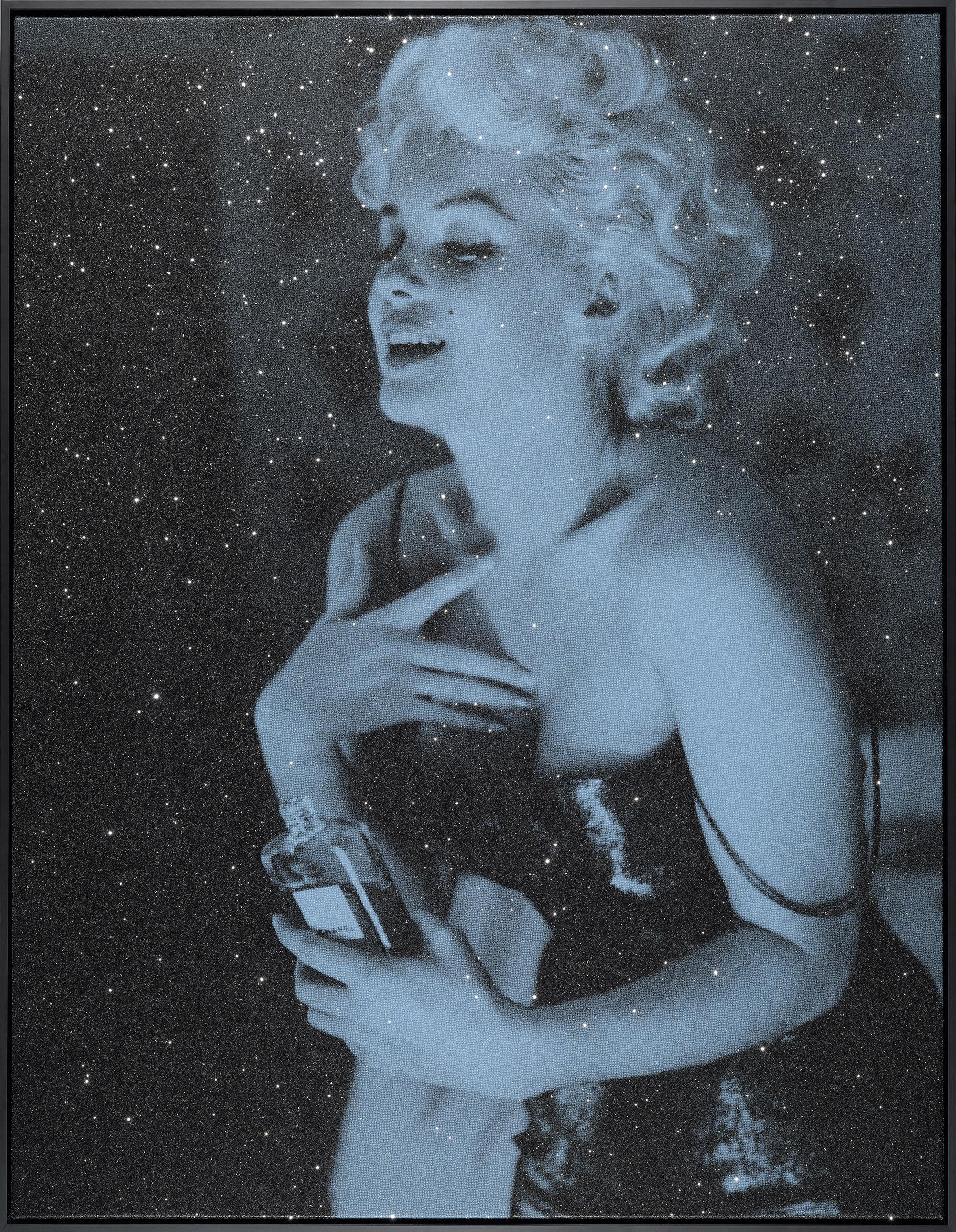 Portrait Print Russell Young - "Marilyn Chanel Diamond (Marmont Blue)" sérigraphie tirée à la main sur lin