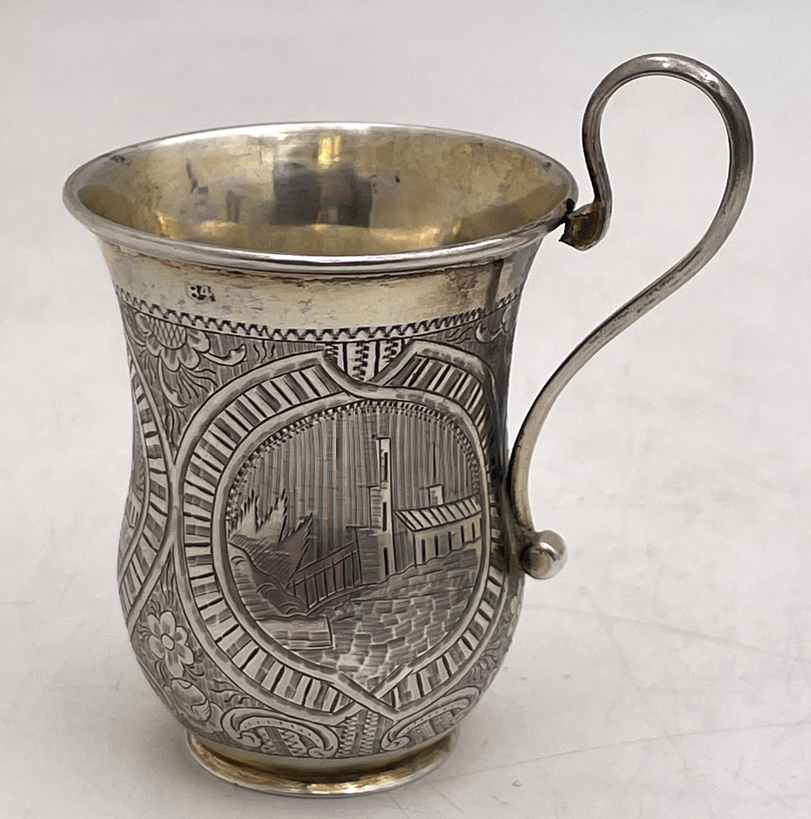 Russian 0.84 Silver 1851 Vodka Mug In Good Condition For Sale In New York, NY