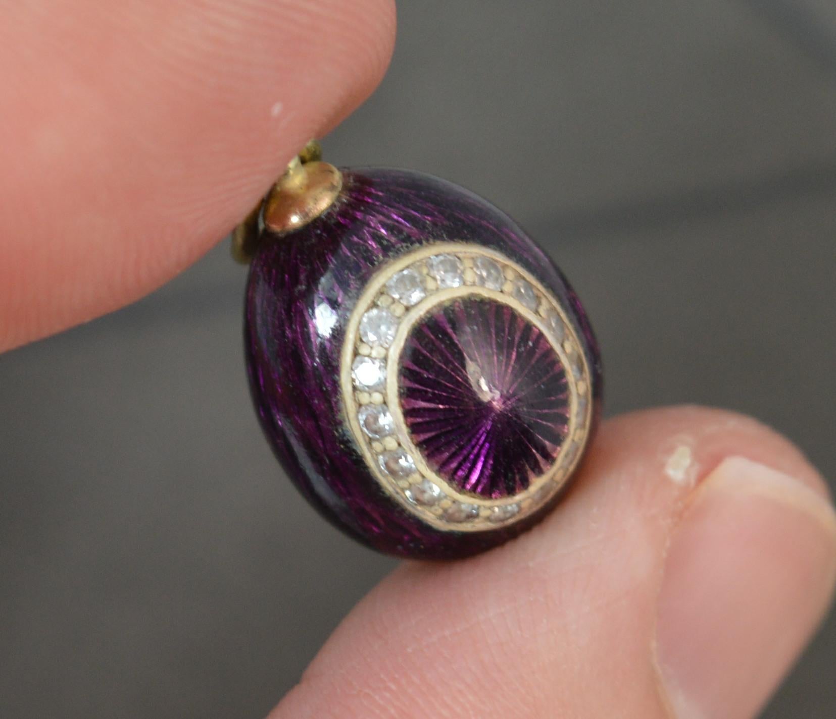 Russian 14 Carat Gold Purple Enamel Egg Pendant Charm In Good Condition In St Helens, GB