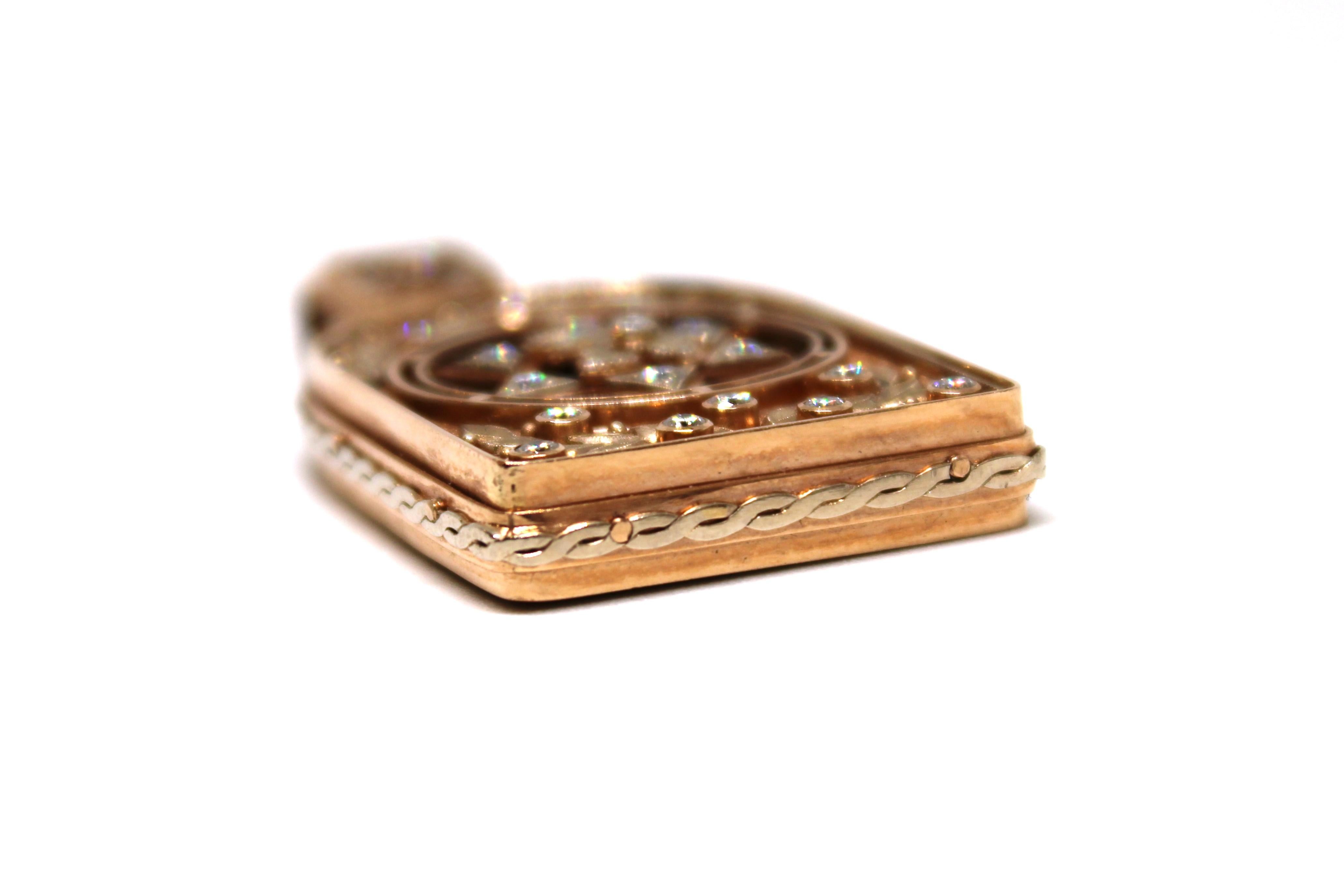 Amuleto russo in oro 14kt, diamante e pietra nera, inizio XX secolo in vendita 1