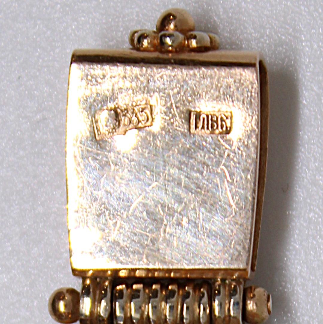 Amuleto russo in oro 14kt, diamante e pietra nera, inizio XX secolo in vendita 3