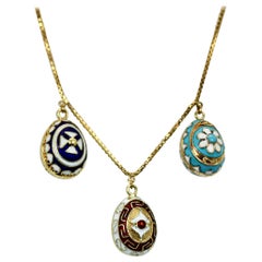 Retro Russian 18 Karat Yellow Gold Enamel Egg Necklace