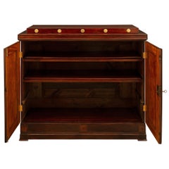 Russisches Kabinett aus Mahagoni, Ebenholz und Ormolu aus dem 1.