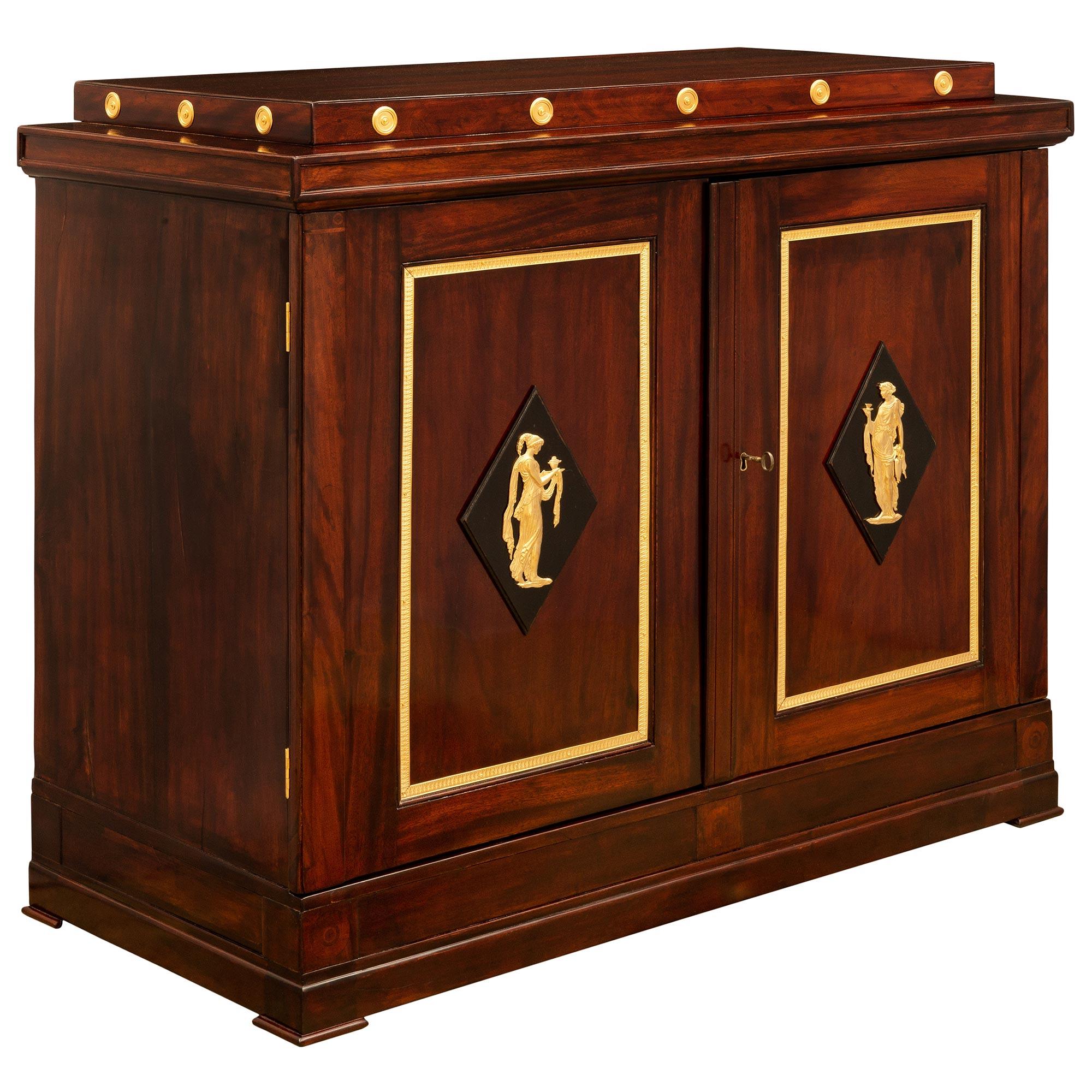 Russian 19th Century 1st Empire Period Mahogany, Ebony and Ormolu Cabinet In Good Condition For Sale In West Palm Beach, FL