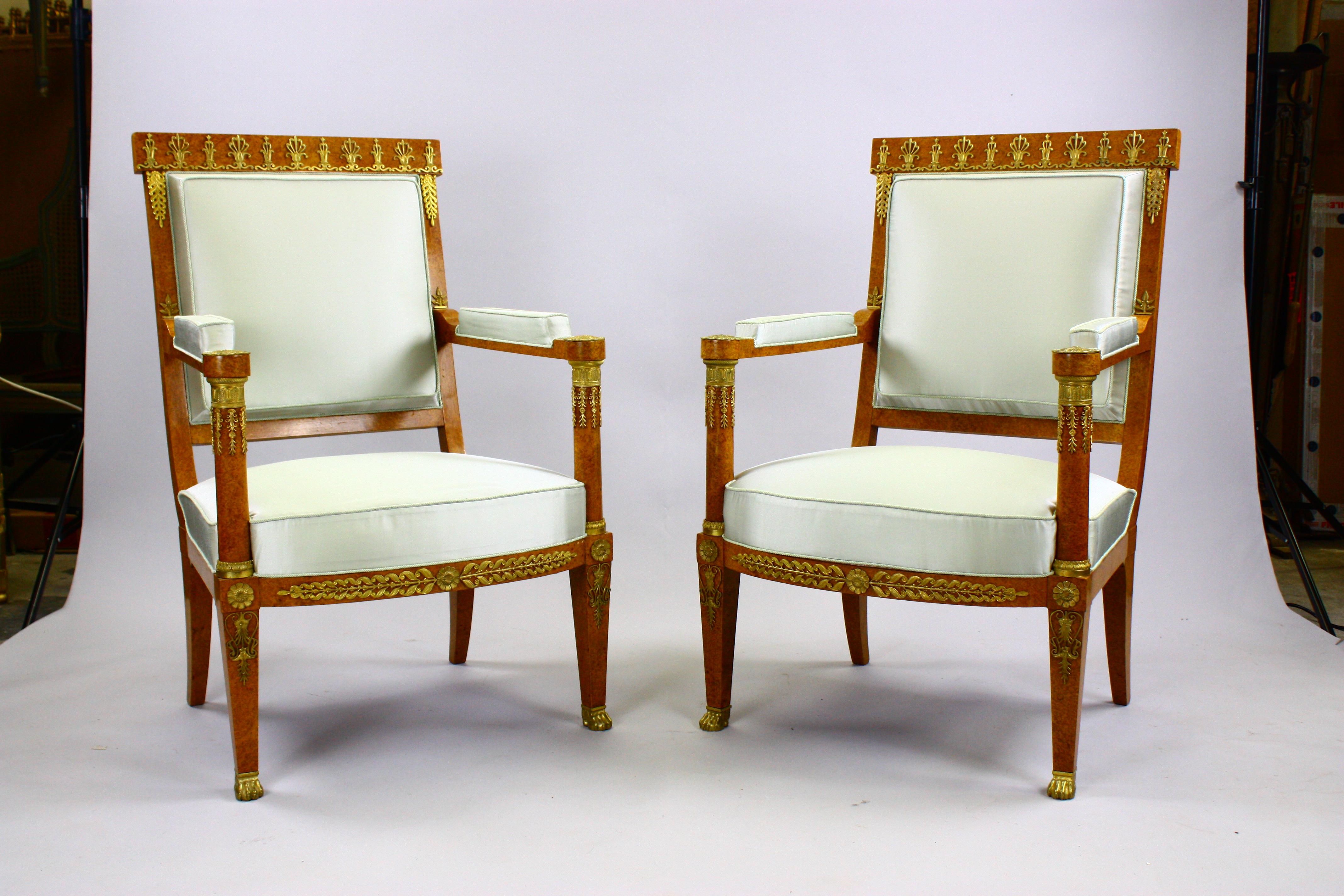19th Century Russian 19th-century Restauration Salon (8 pieces) For Sale