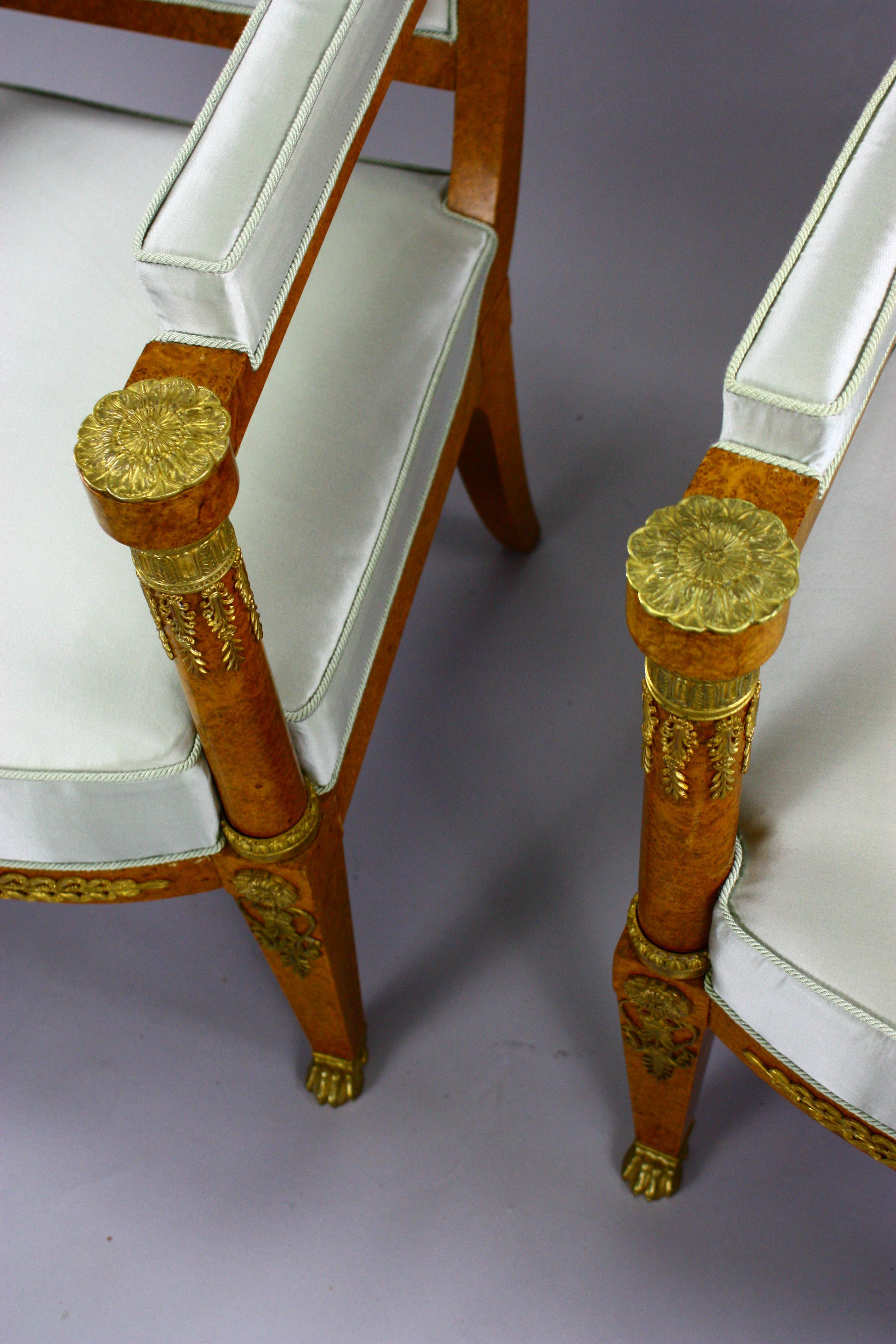 Russian 19th-century Restauration Salon (8 pieces) For Sale 3