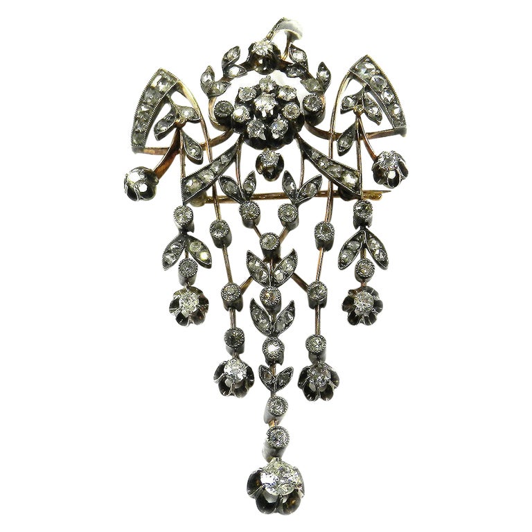 Russian 2.5 Carat Diamond Gold Pendant Brooch Moscow circa 1910 For Sale