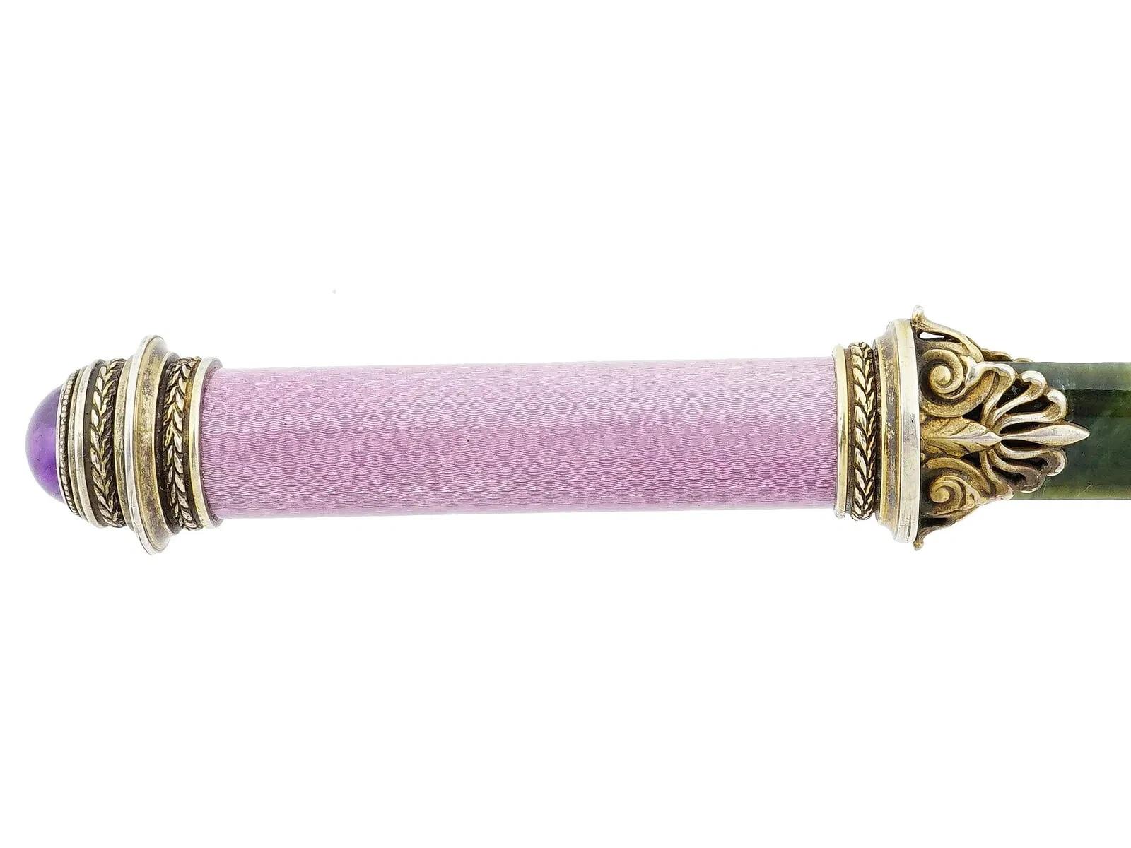 Russischer 88-Brieföffner aus Silber und Jade mit Amethyst (19. Jahrhundert) im Angebot