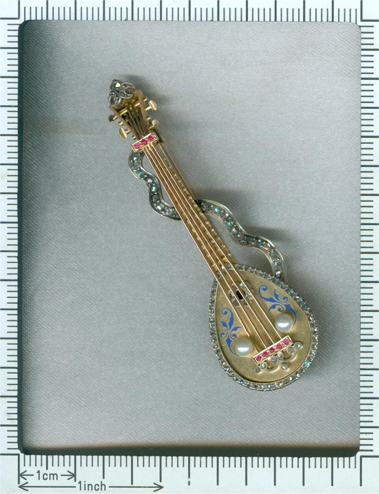 Russian Antique Brooch Mandoline or Domra with Enamel, 1910s    For Sale 4