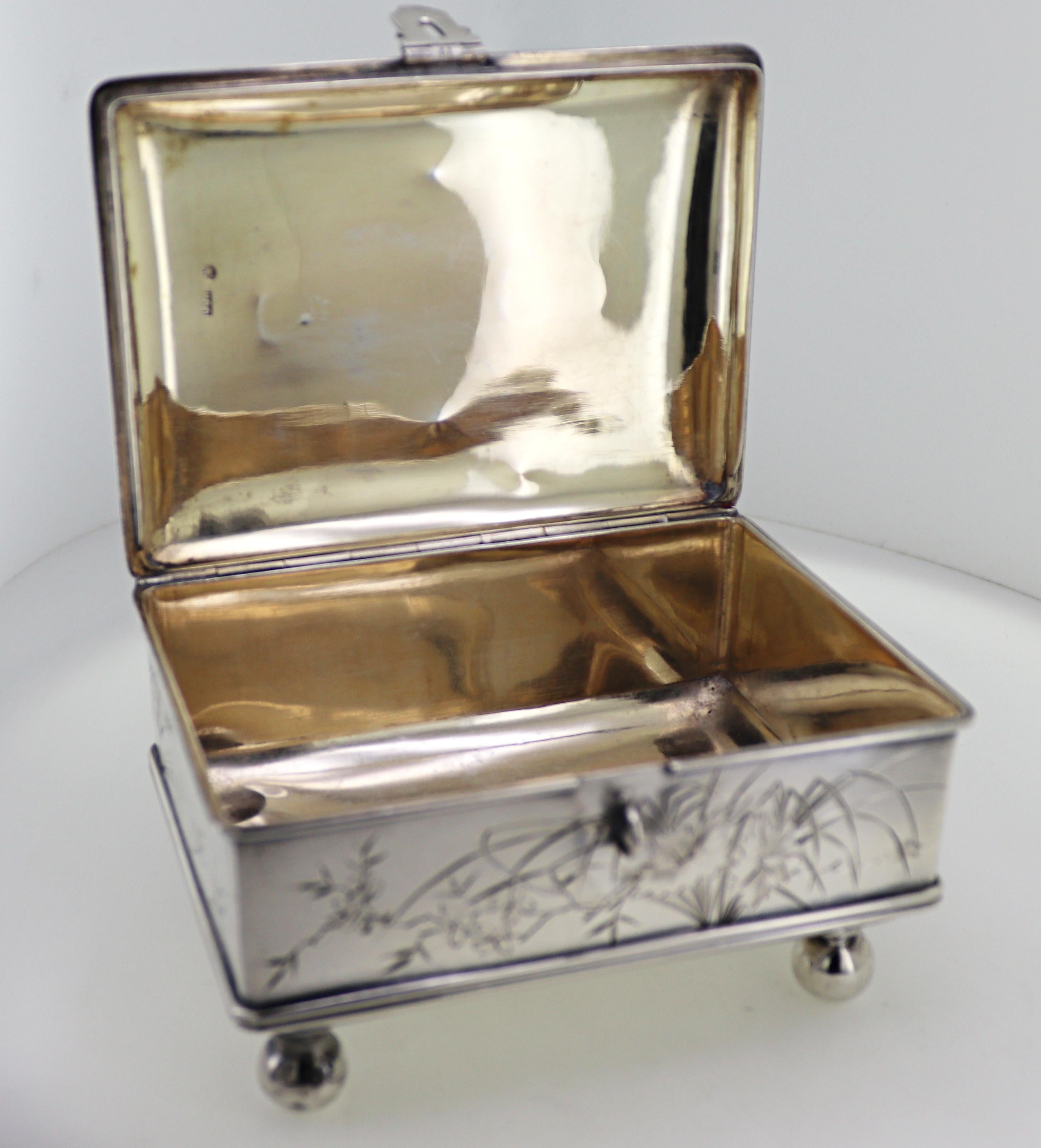Russian Art Nouveau Sterling Silver Lidded, Footed Locking Box For Sale 1