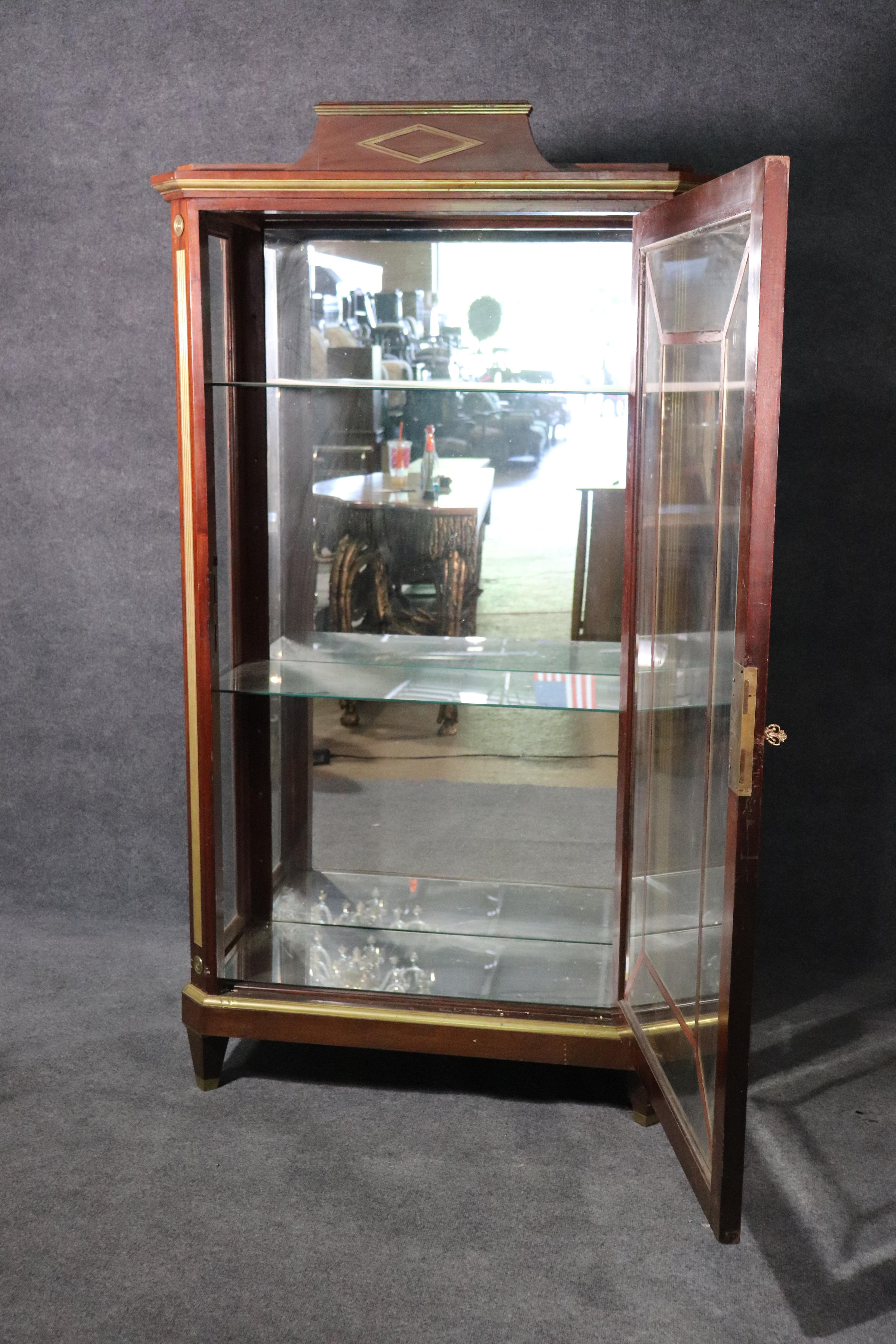 Russian Baltic Mahogany Bronze Trimmed Directoire Style China Cabinet Vitrine For Sale 4