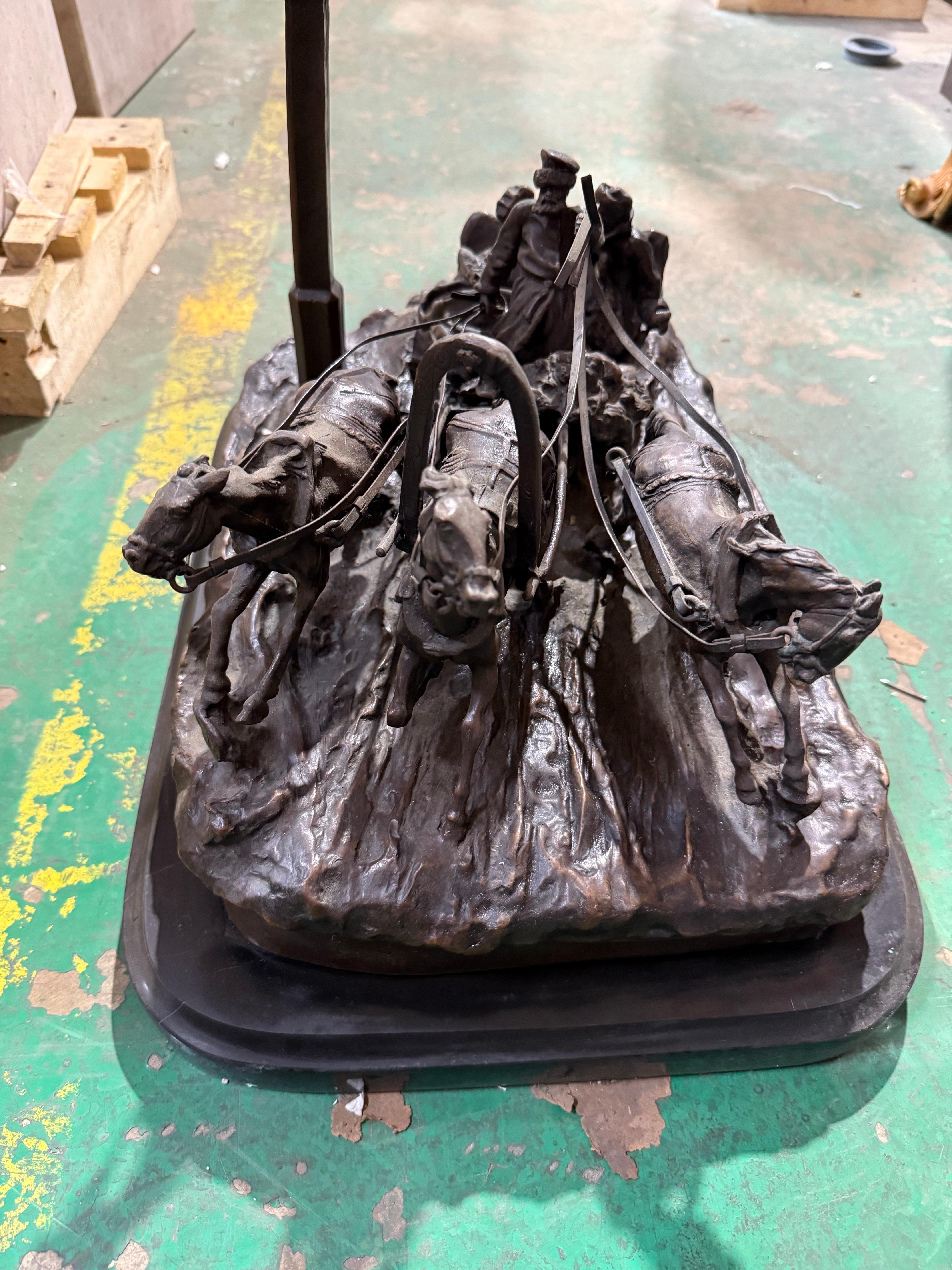 Bronzo Scultura russa in bronzo a forma di troika - Dopo Vasily Grachev in vendita