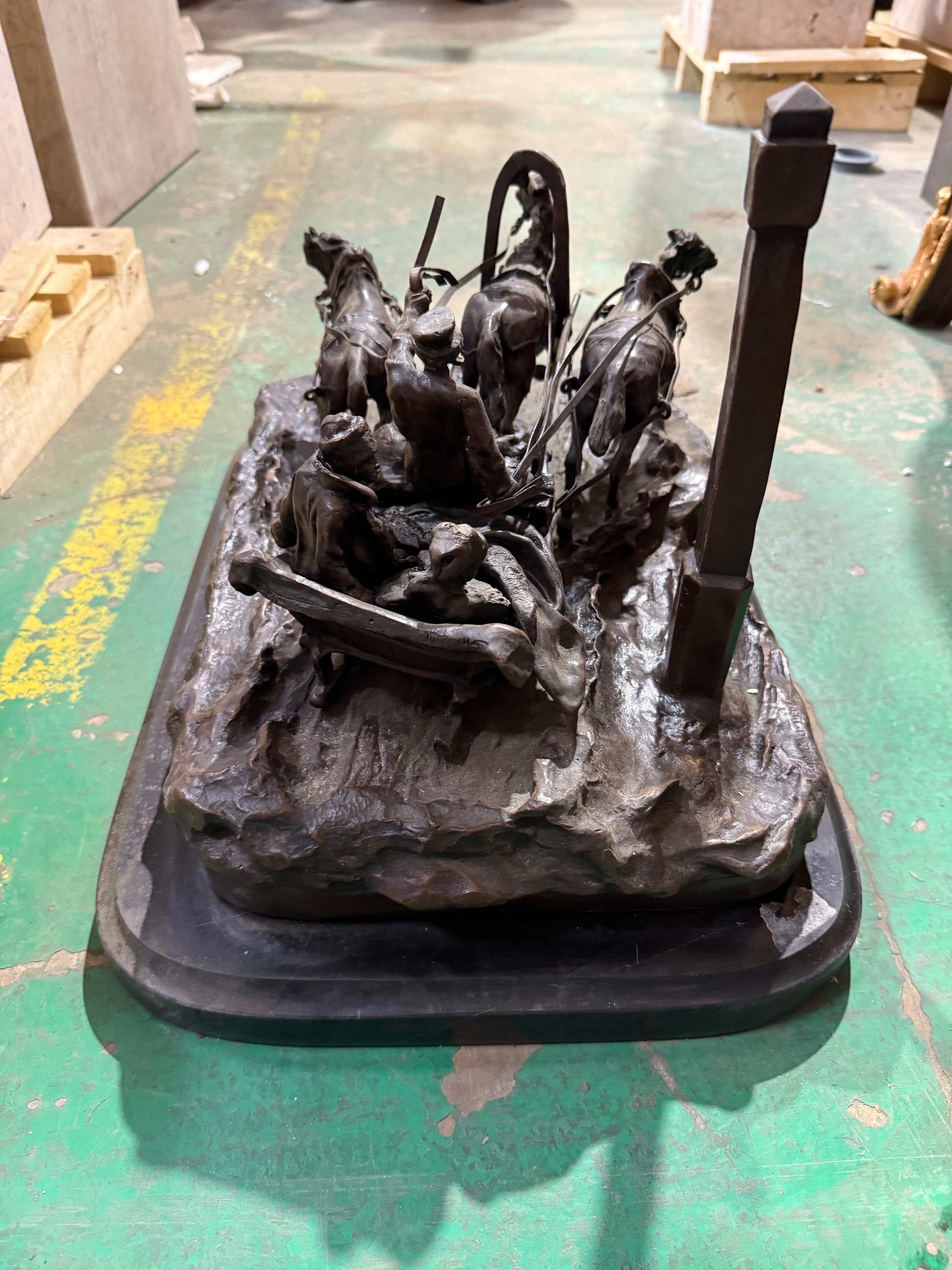 Scultura russa in bronzo a forma di troika - Dopo Vasily Grachev in vendita 2