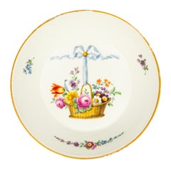 Russian Catherine the Great Covered Porcelain Cup and Saucer by Gardner, 1770s