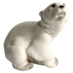 Figurine d'ours polaire russe en céramique des années 1950