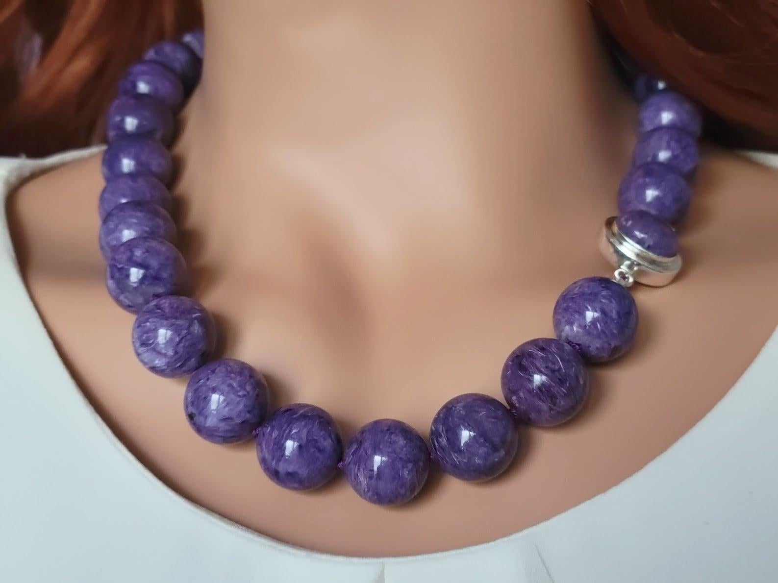 Chatoyant Charoite Necklace with Sterling Silver Charoite Clasp For Sale 1
